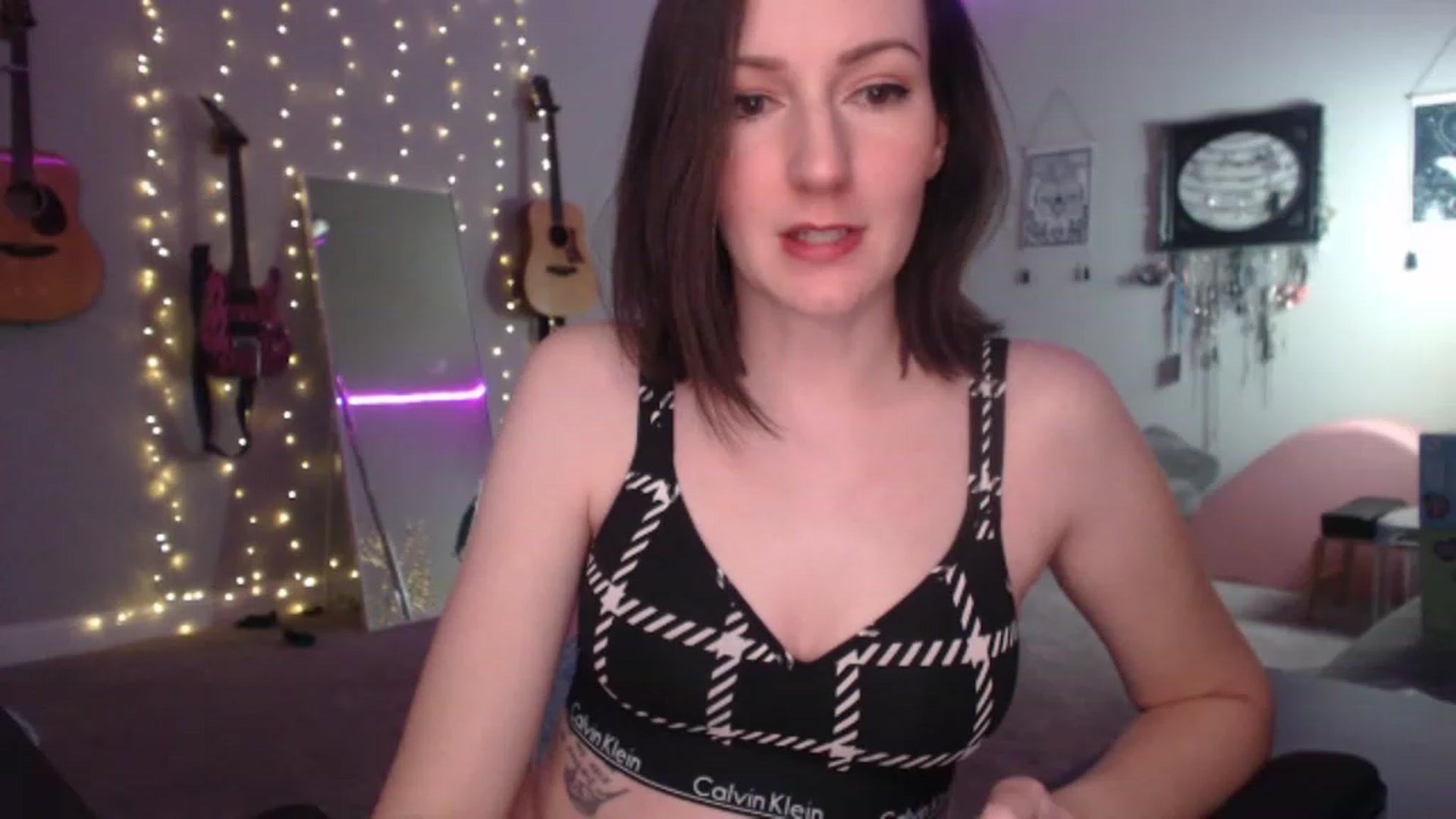 Gallery image thumbnail from MeredithBae's myfreecams stream on, 01/09/2023, 06:21 image 2 of 20