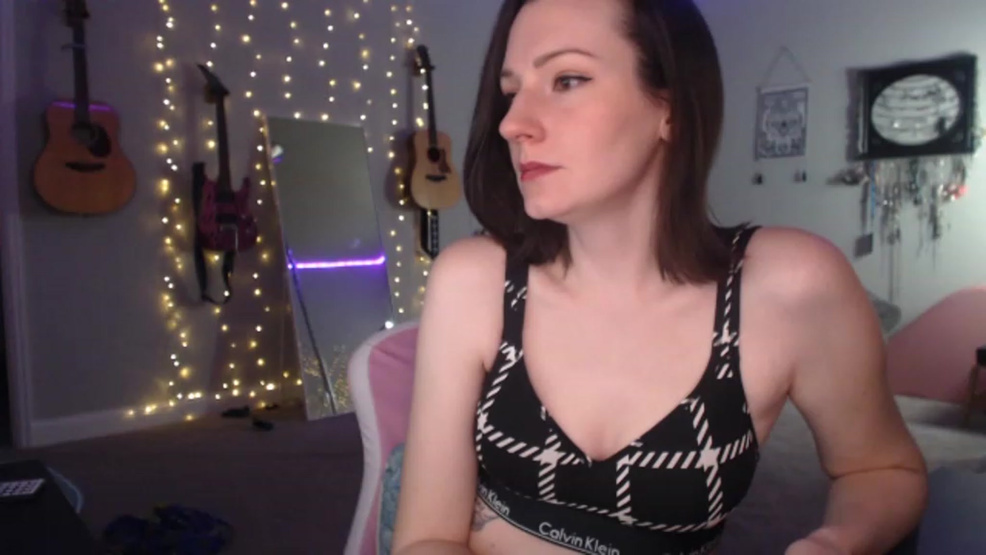 Gallery image thumbnail from MeredithBae's myfreecams stream on, 01/09/2023, 06:21 image 20 of 20