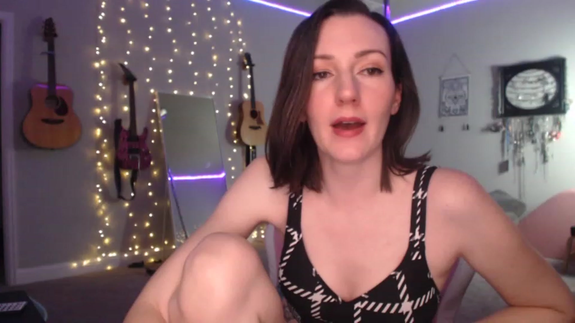 Gallery image thumbnail from MeredithBae's myfreecams stream on, 01/09/2023, 06:21 image 12 of 20