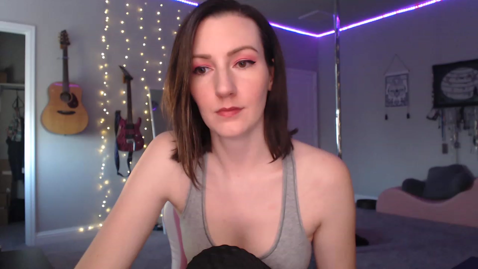 Gallery image thumbnail from MeredithBae's myfreecams stream on, 01/20/2023, 24:04 image 11 of 20