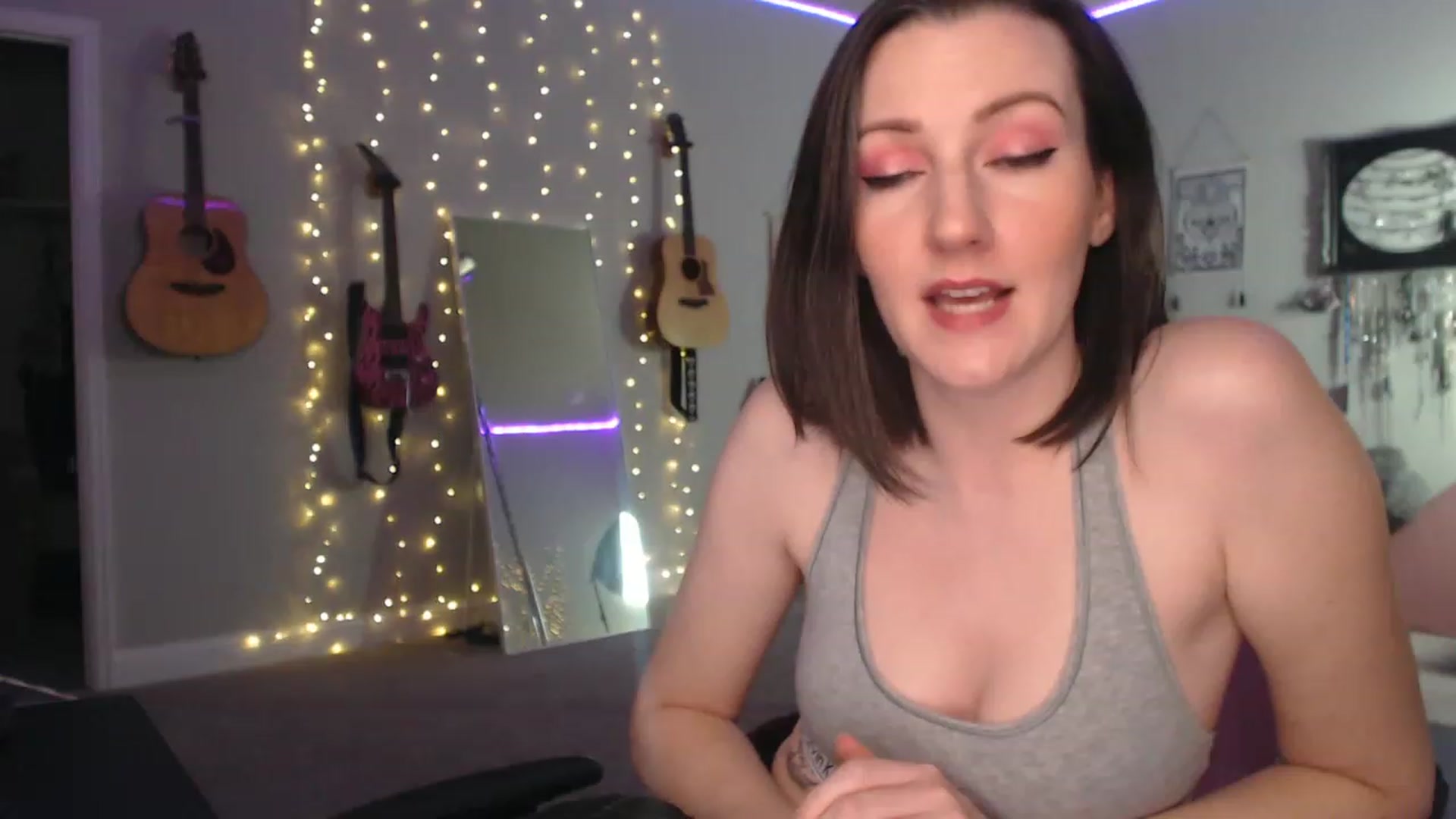 Gallery image thumbnail from MeredithBae's myfreecams stream on, 01/20/2023, 05:26 image 12 of 20