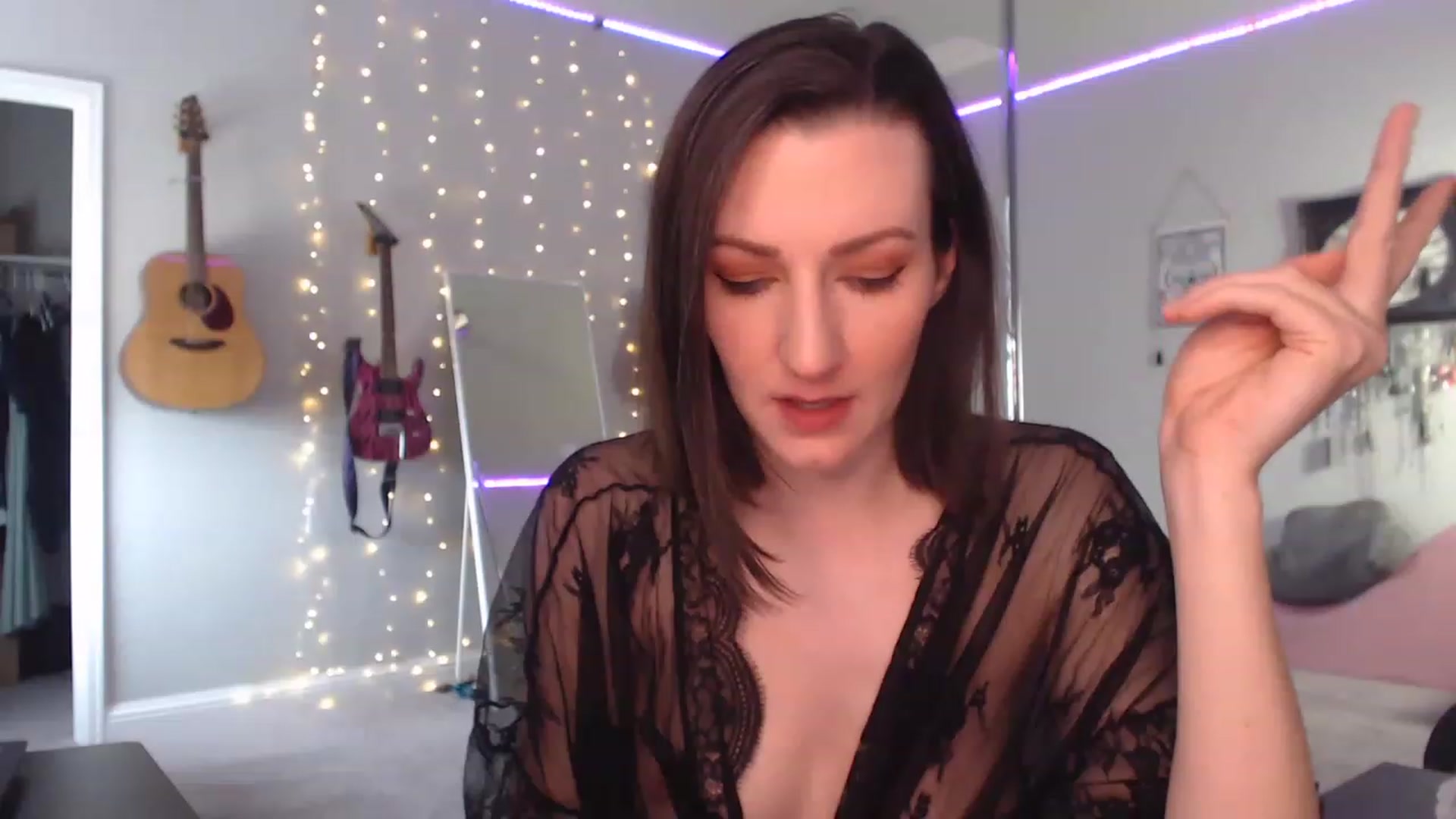 Gallery image thumbnail from MeredithBae's myfreecams stream on, 01/20/2023, 22:14 image 13 of 20