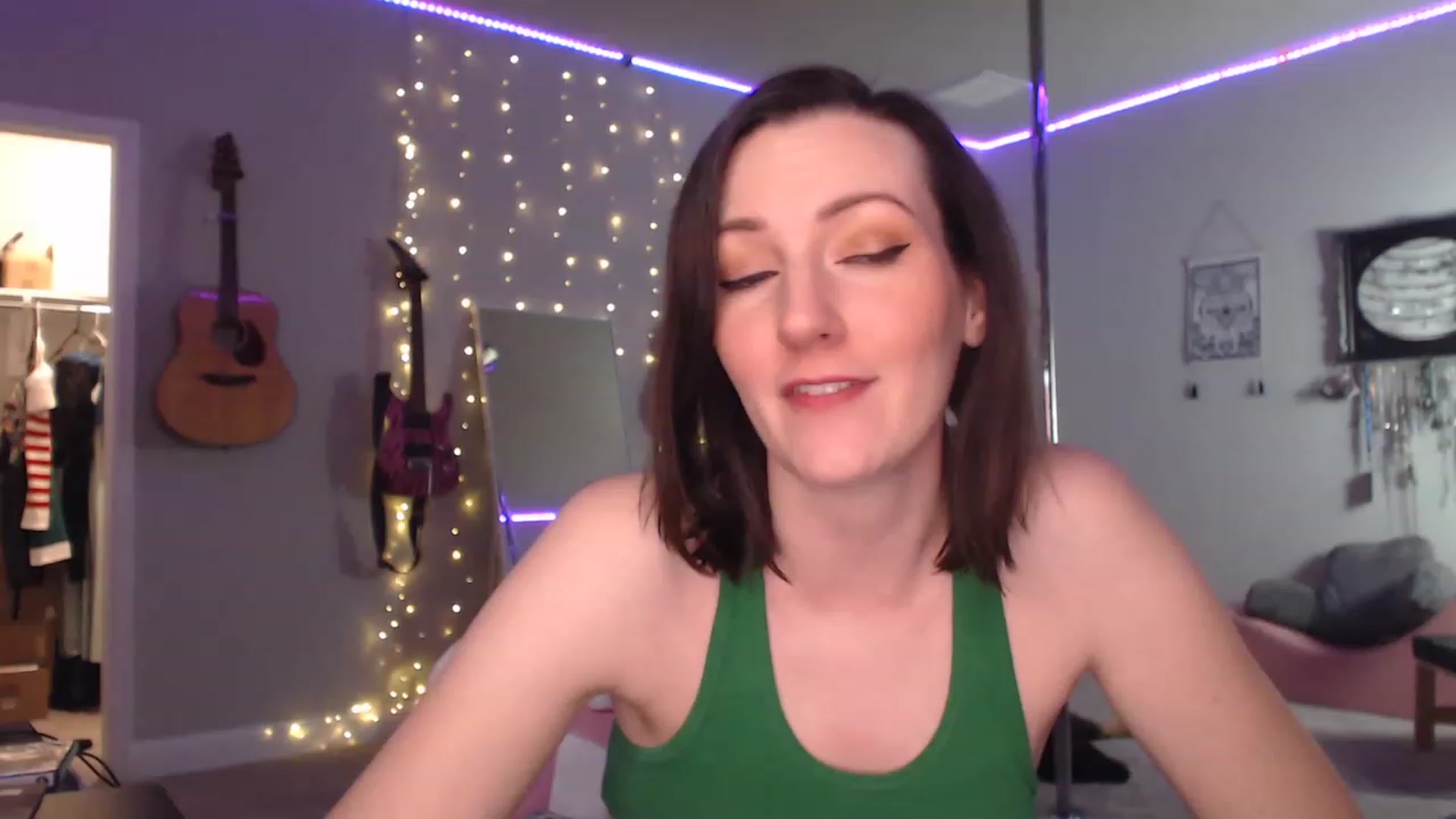Gallery image thumbnail from MeredithBae's myfreecams stream on, 01/26/2023, 05:49 image 5 of 20