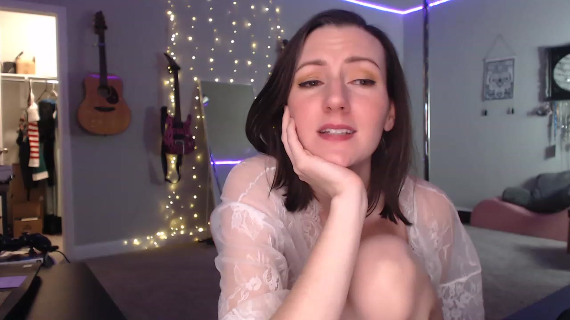 Gallery image thumbnail from MeredithBae's myfreecams stream on, 01/27/2023, 07:48 image 18 of 20