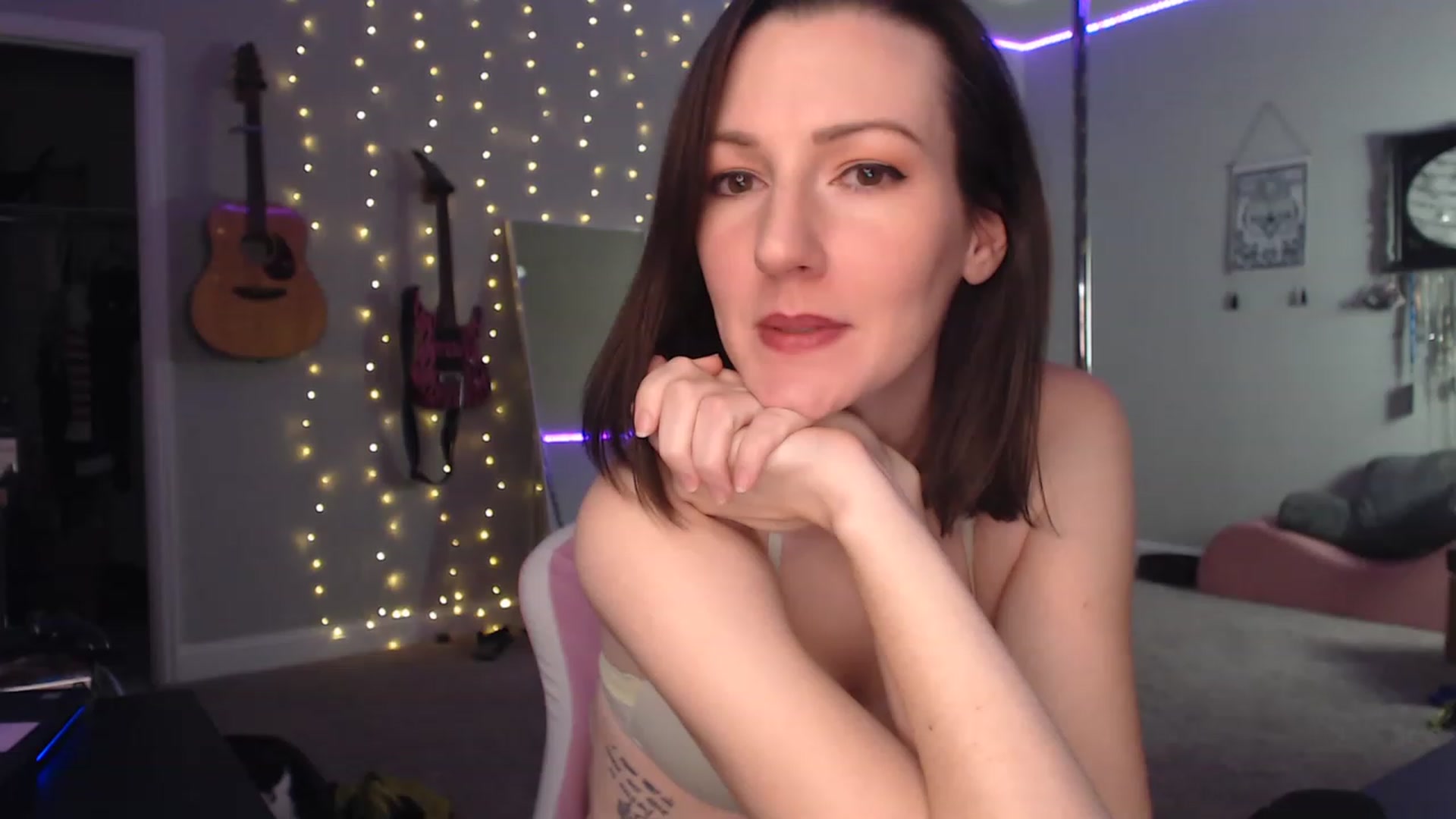 Gallery image thumbnail from MeredithBae's myfreecams stream on, 01/30/2023, 06:31 image 6 of 20