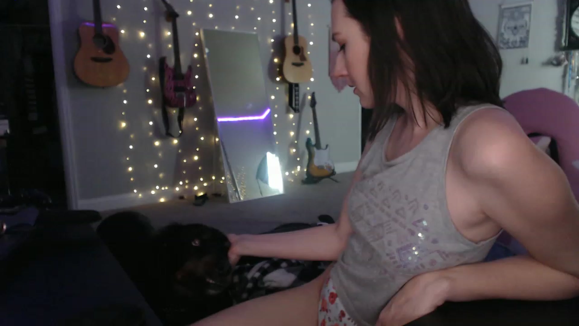 Gallery image thumbnail from MeredithBae's myfreecams stream on, 01/31/2023, 06:53 image 16 of 20