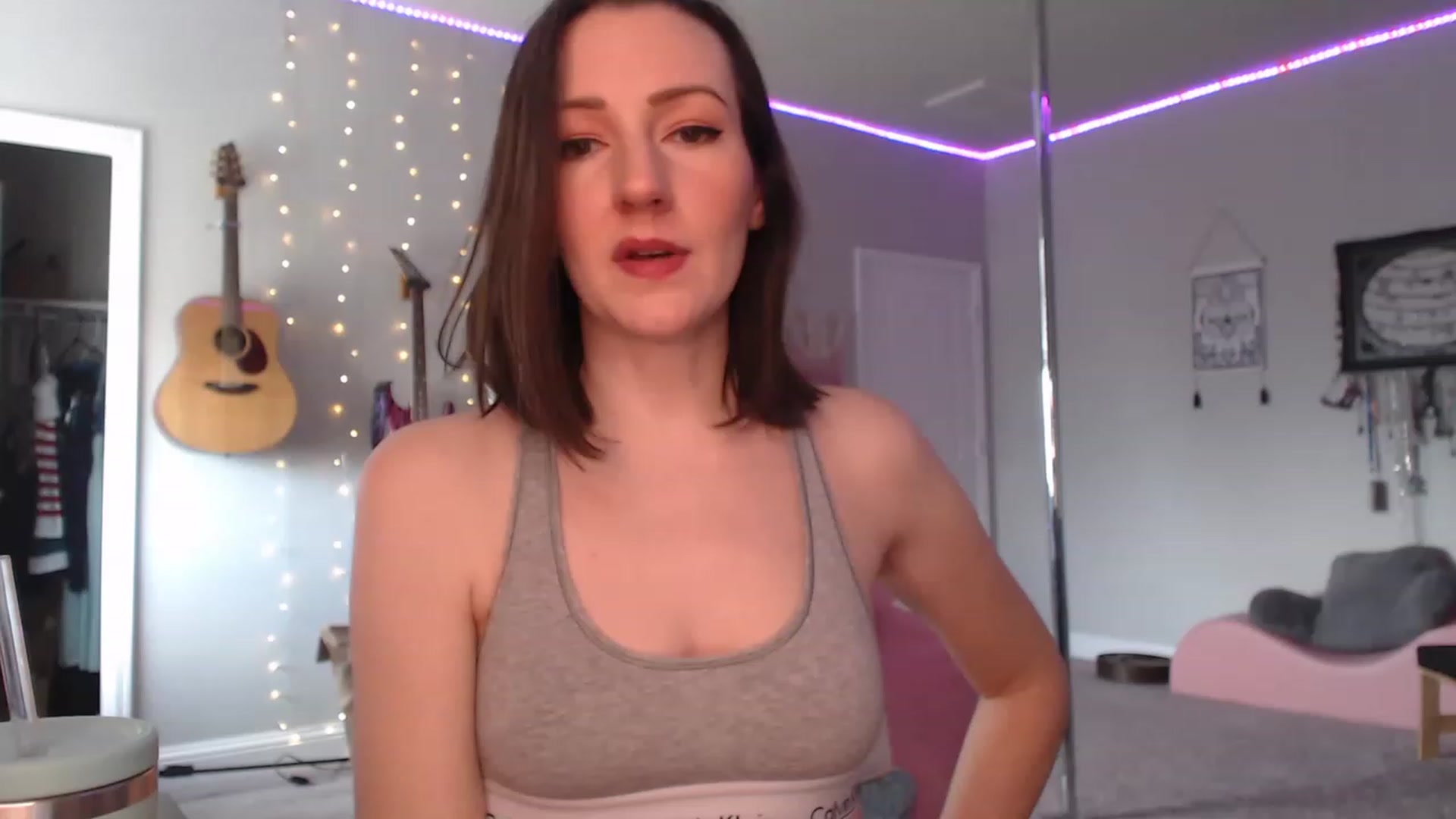 Gallery image thumbnail from MeredithBae's myfreecams stream on, 02/05/2023, 22:19 image 9 of 20