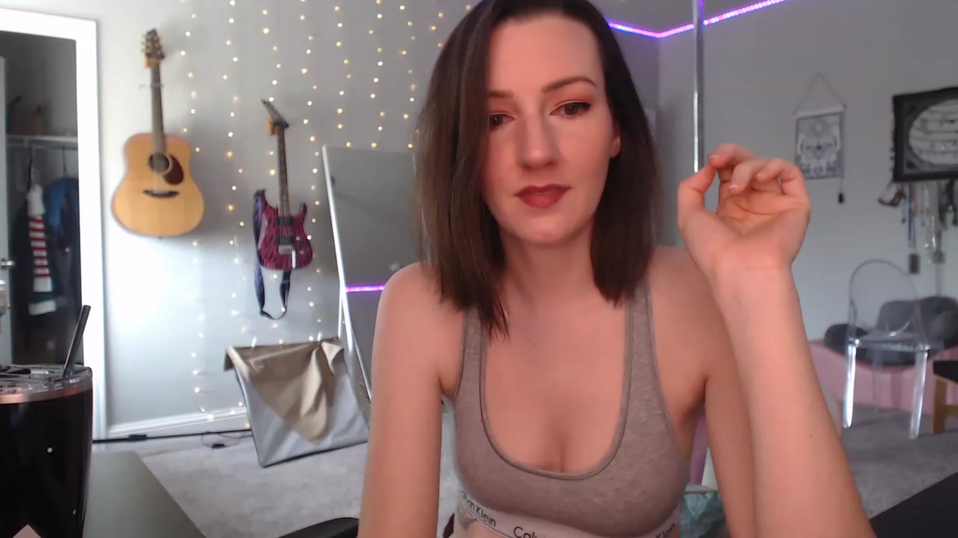 Gallery image thumbnail from MeredithBae's myfreecams stream on, 02/13/2023, 22:11 image 11 of 20