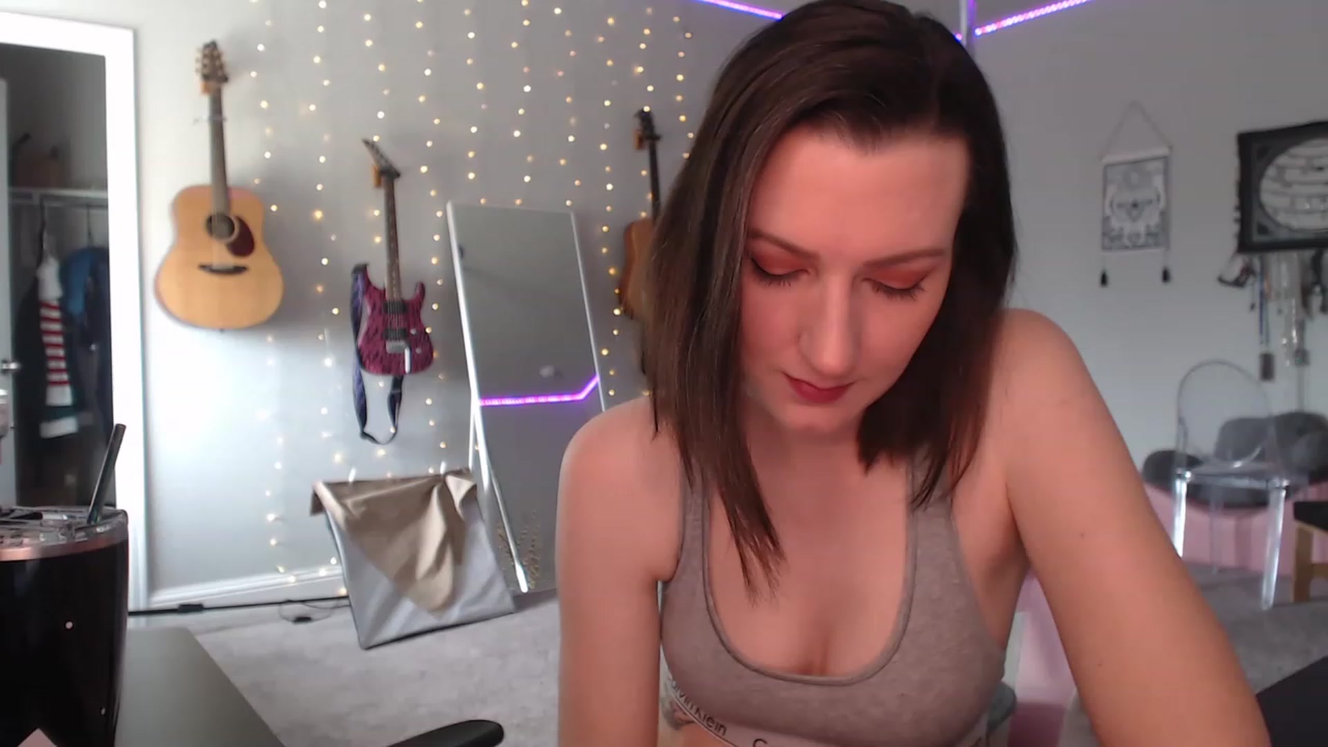 Gallery image thumbnail from MeredithBae's myfreecams stream on, 02/13/2023, 22:11 image 10 of 20