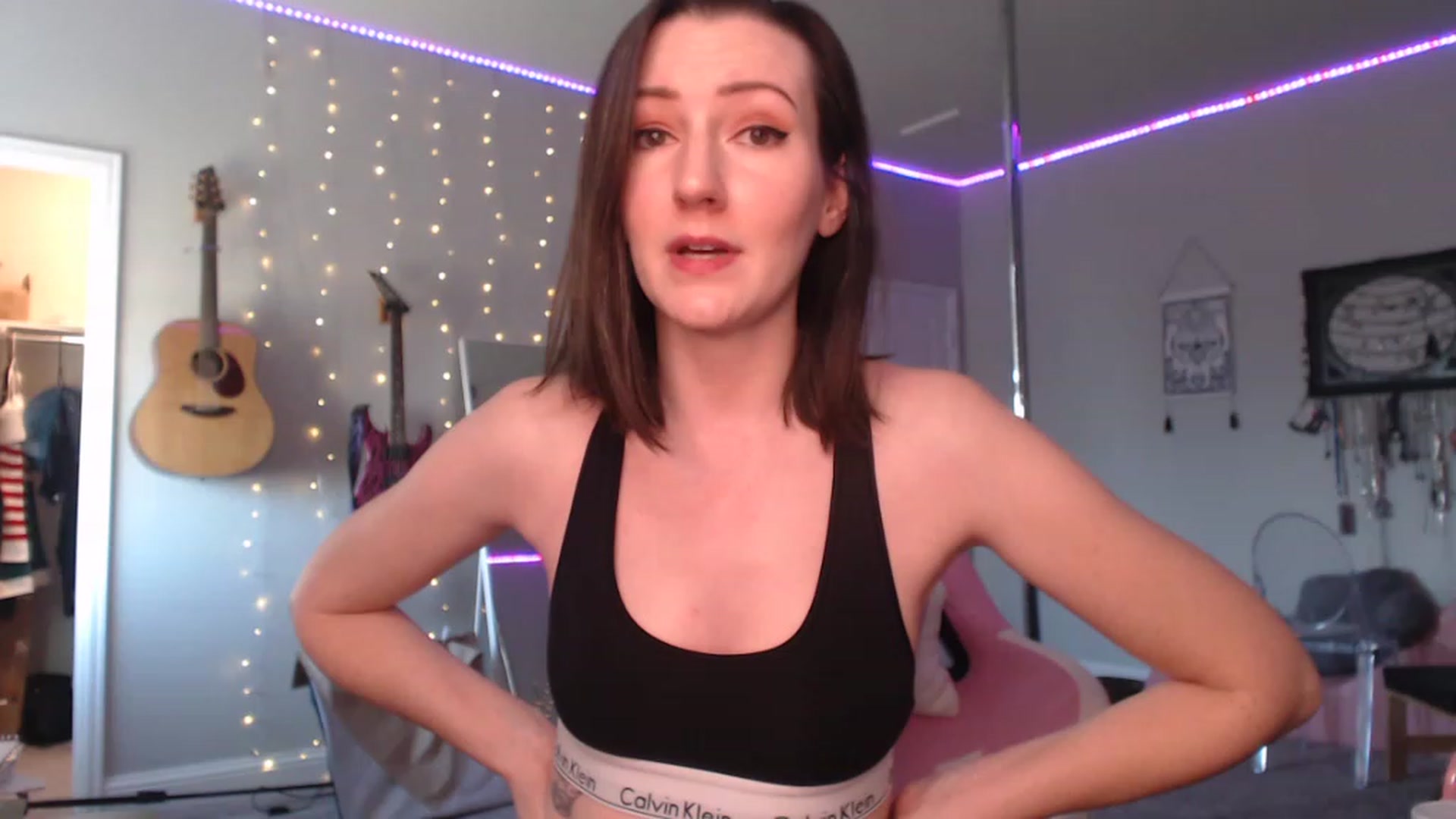 Gallery image thumbnail from MeredithBae's myfreecams stream on, 02/17/2023, 23:26 image 17 of 20
