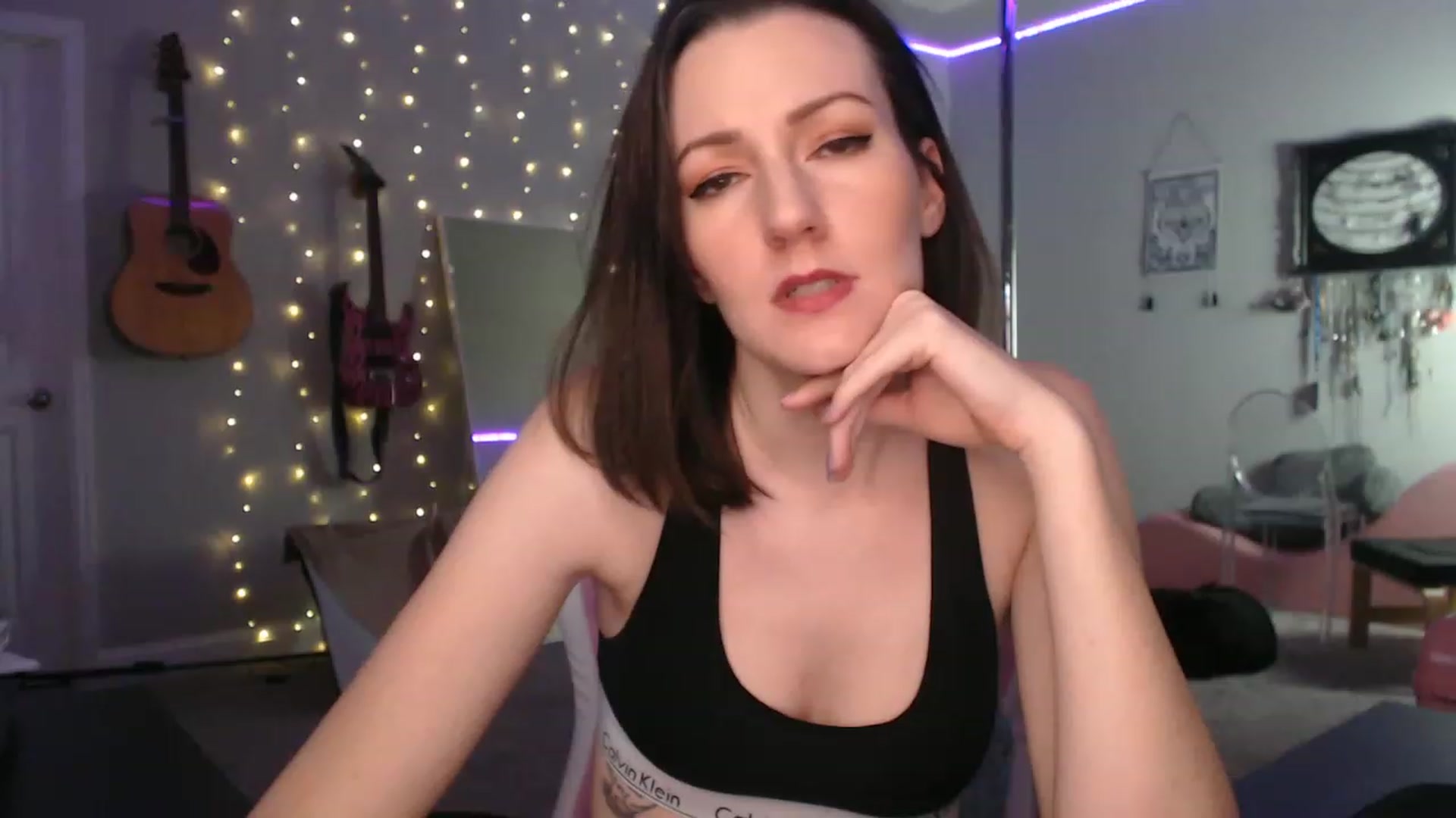 Gallery image thumbnail from MeredithBae's myfreecams stream on, 02/18/2023, 03:07 image 18 of 20