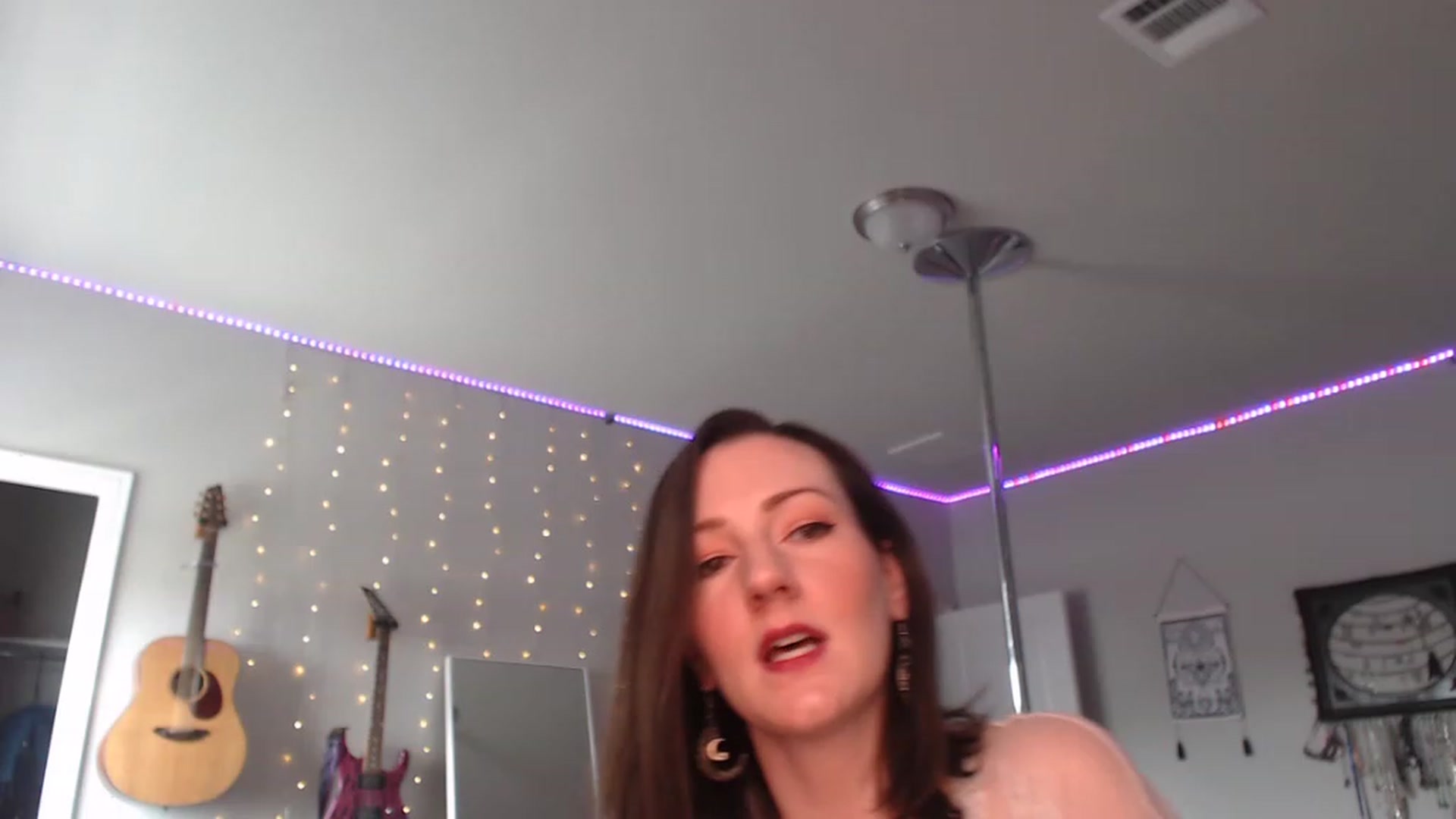 Gallery image thumbnail from MeredithBae's myfreecams stream on, 02/28/2023, 22:57 image 9 of 20