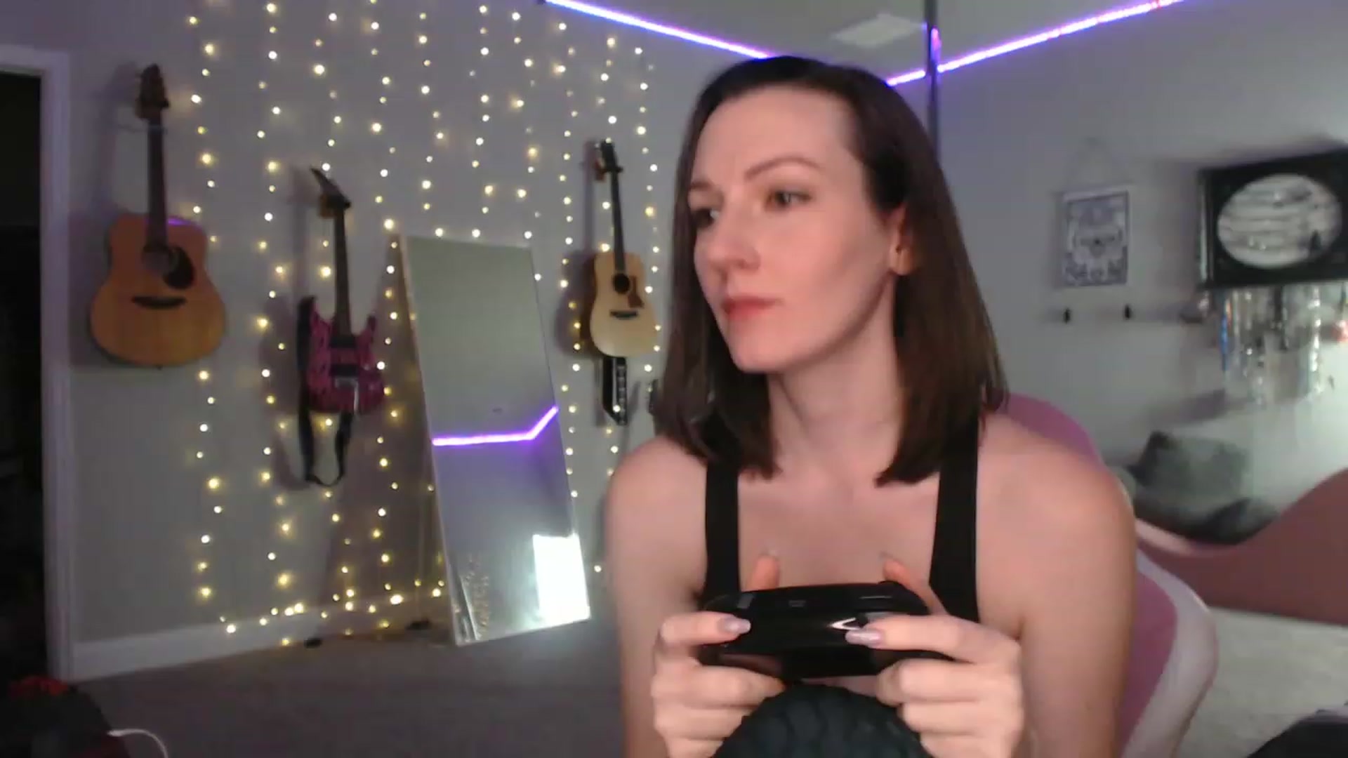 Gallery image thumbnail from MeredithBae's myfreecams stream on, 05/22/2023, 04:55 image 15 of 20