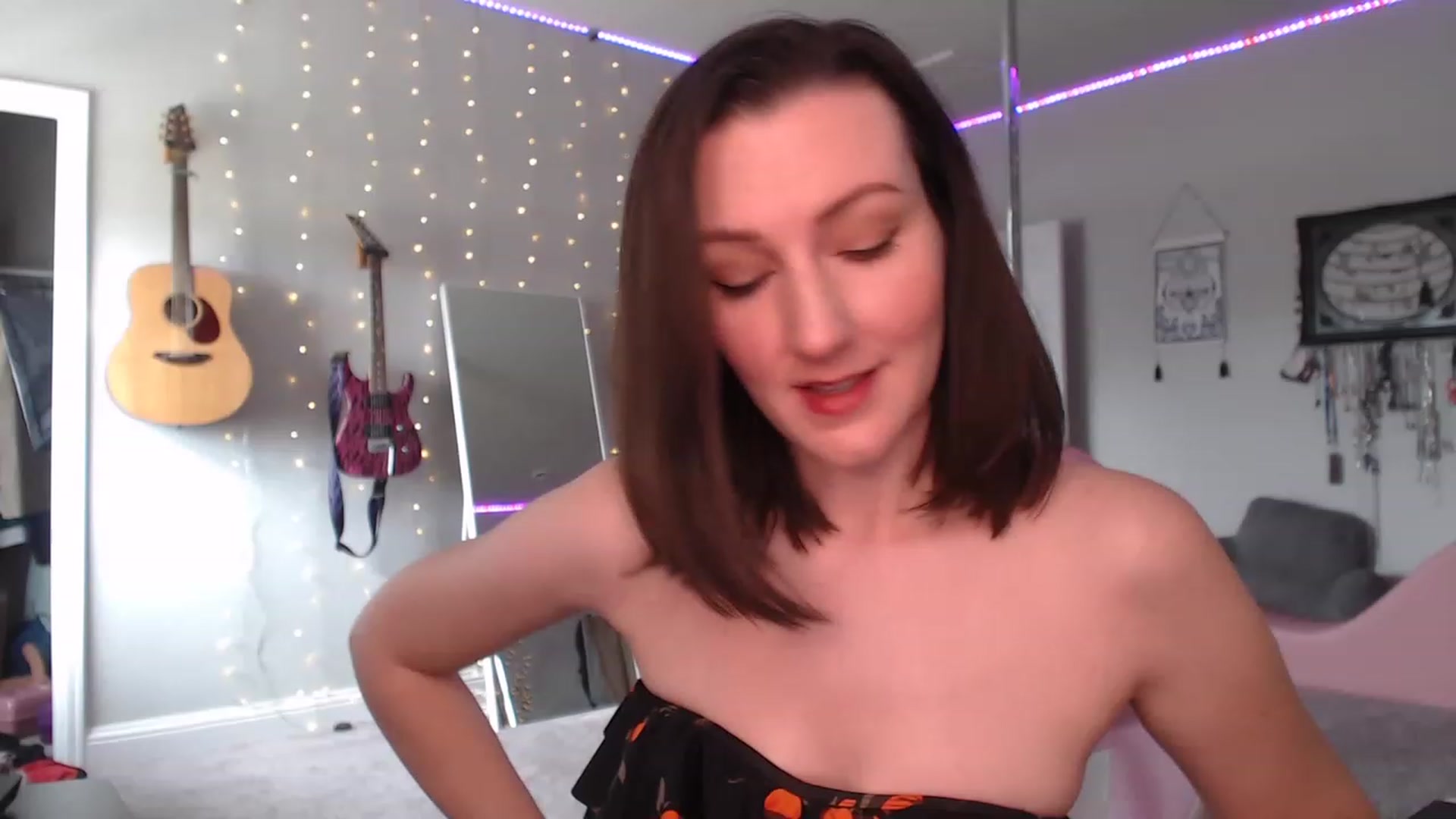 Gallery image thumbnail from MeredithBae's myfreecams stream on, 05/22/2023, 22:21 image 2 of 20