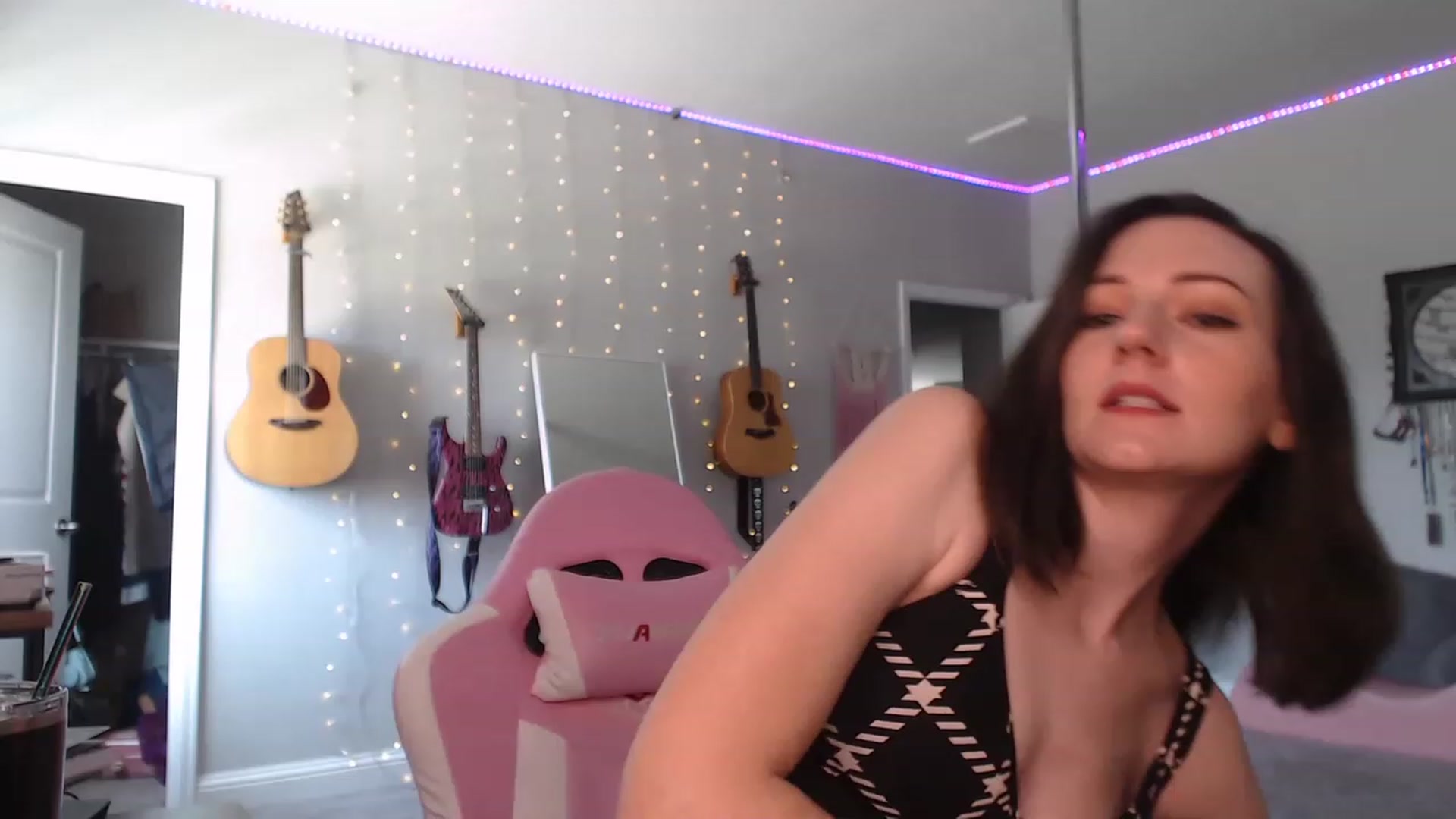 Gallery image thumbnail from MeredithBae's myfreecams stream on, 06/09/2023, 20:28 image 9 of 20