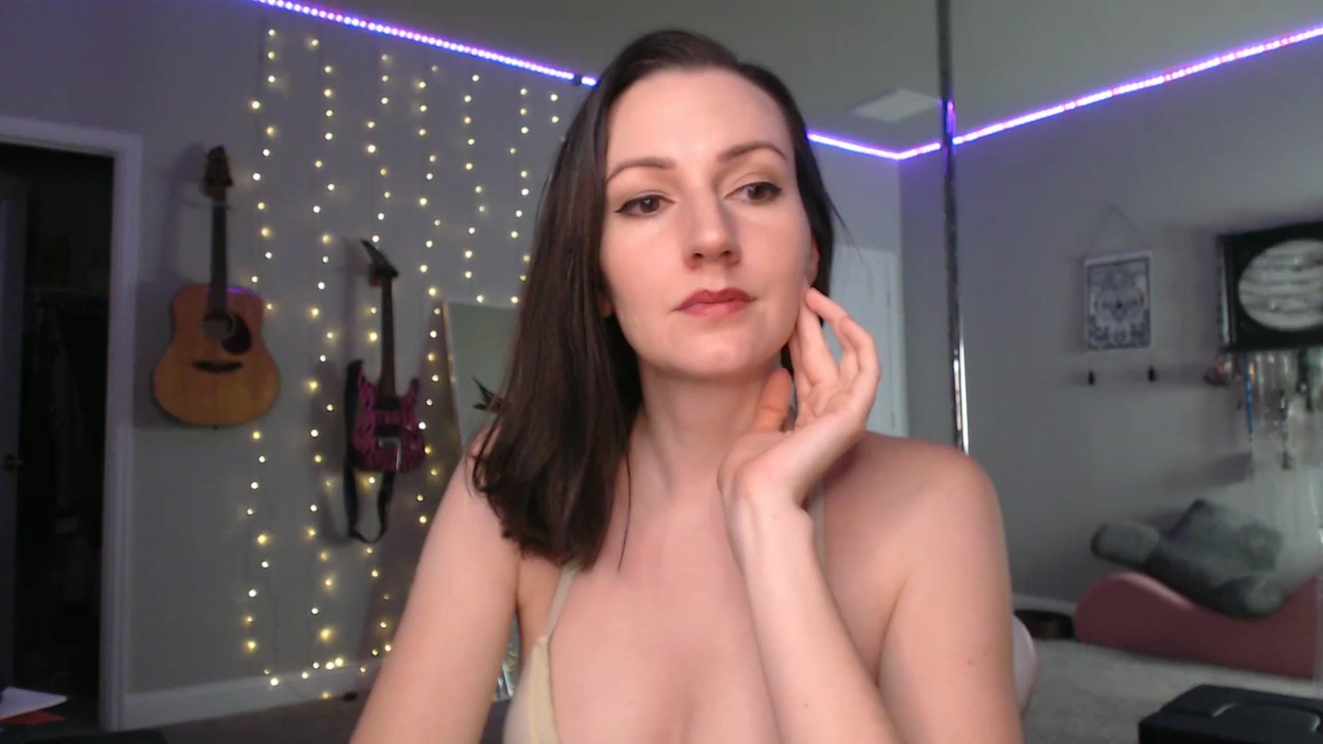 Gallery image thumbnail from MeredithBae's myfreecams stream on, 07/18/2023, 06:46 image 1 of 20
