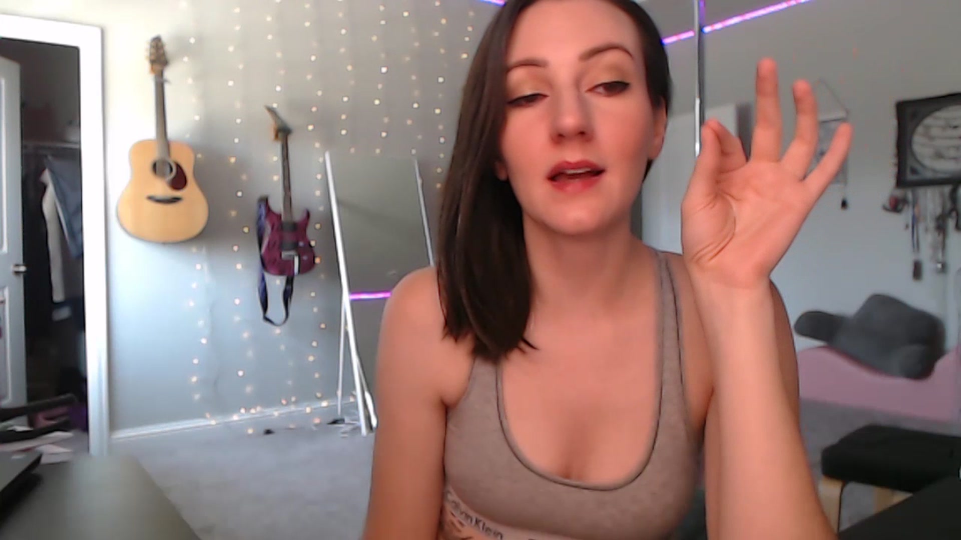 Gallery image thumbnail from MeredithBae's myfreecams stream on, 07/20/2023, 19:52 image 5 of 20