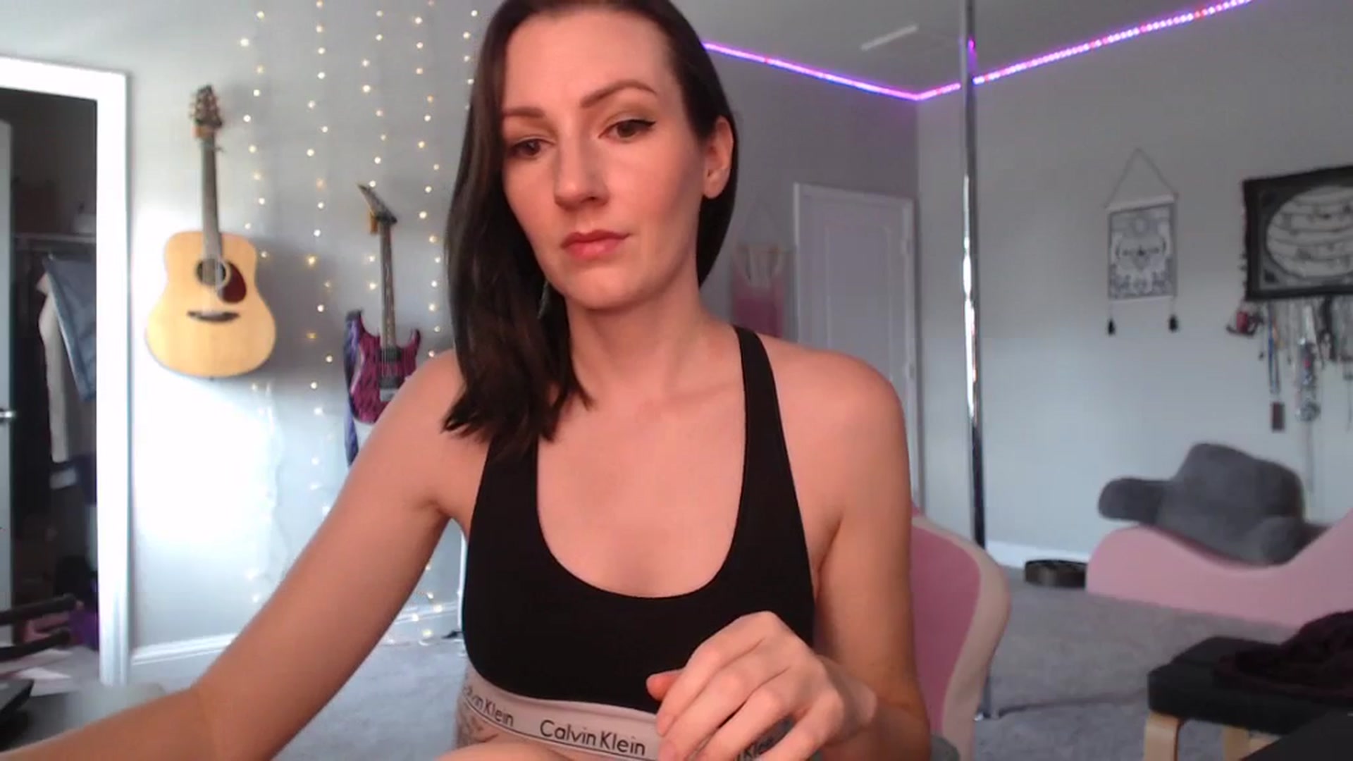 Gallery image thumbnail from MeredithBae's myfreecams stream on, 07/22/2023, 18:57 image 7 of 20