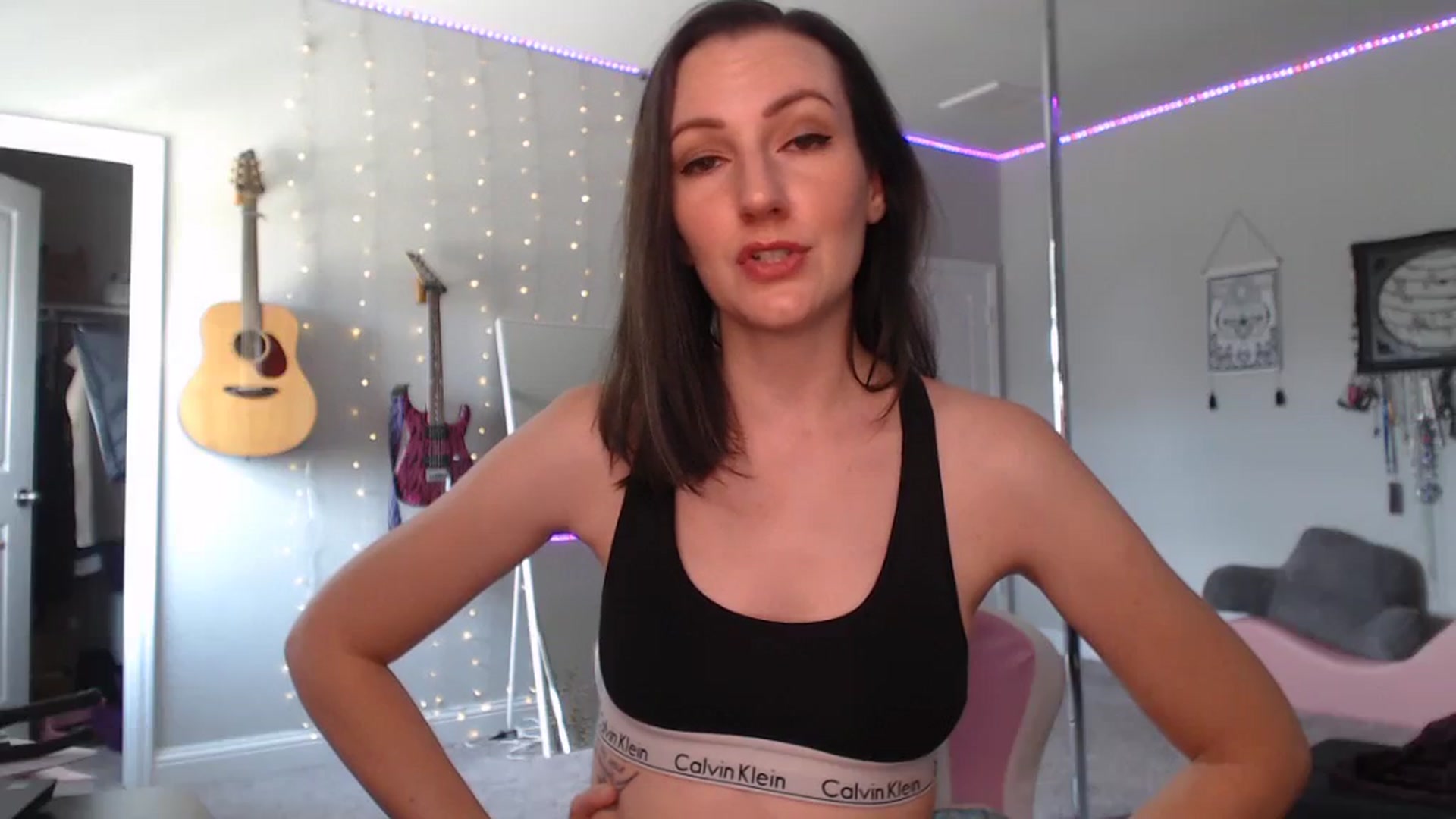 Gallery image thumbnail from MeredithBae's myfreecams stream on, 07/22/2023, 20:45 image 19 of 20