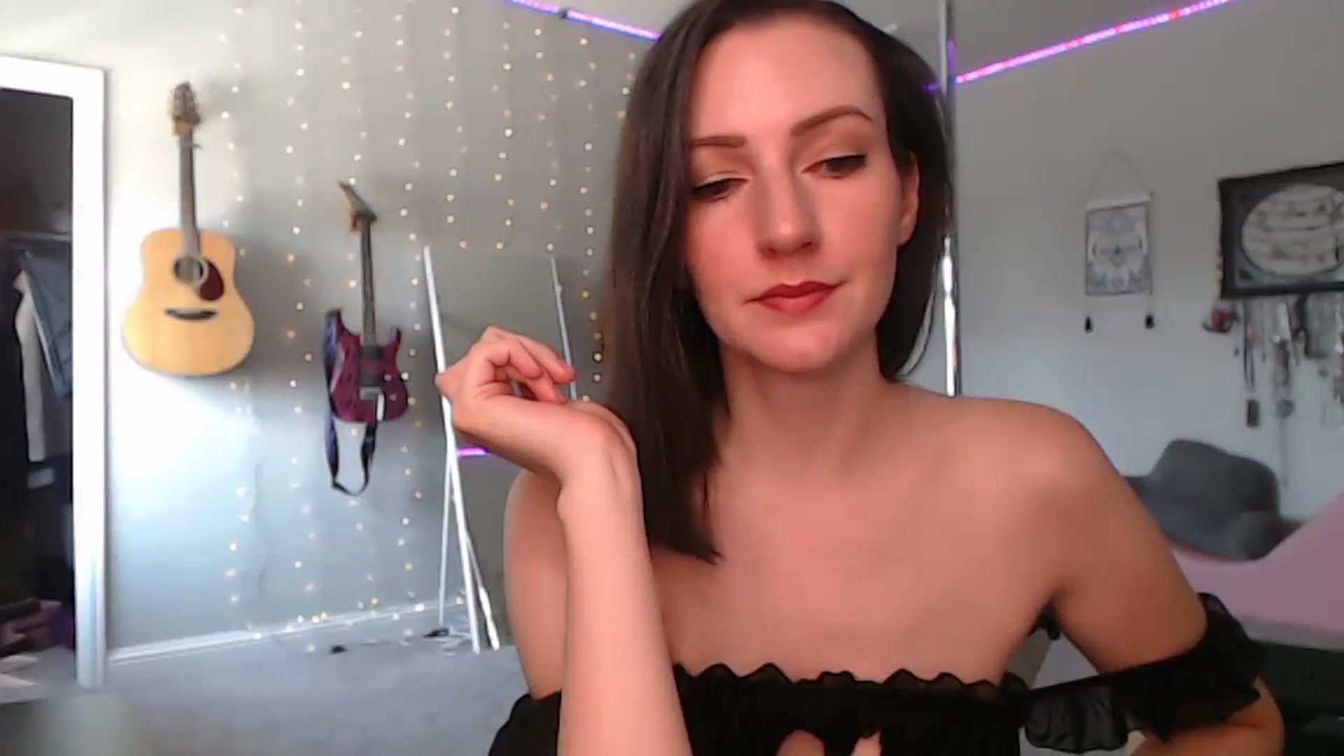Gallery image thumbnail from MeredithBae's myfreecams stream on, 07/23/2023, 18:14 image 16 of 20