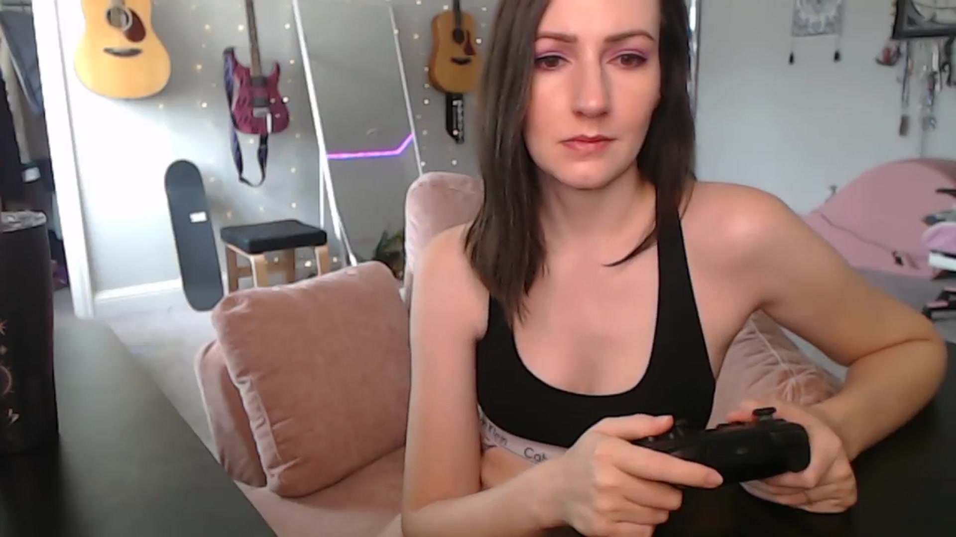 Gallery image thumbnail from MeredithBae's myfreecams stream on, 09/16/2023, 19:29 image 17 of 20