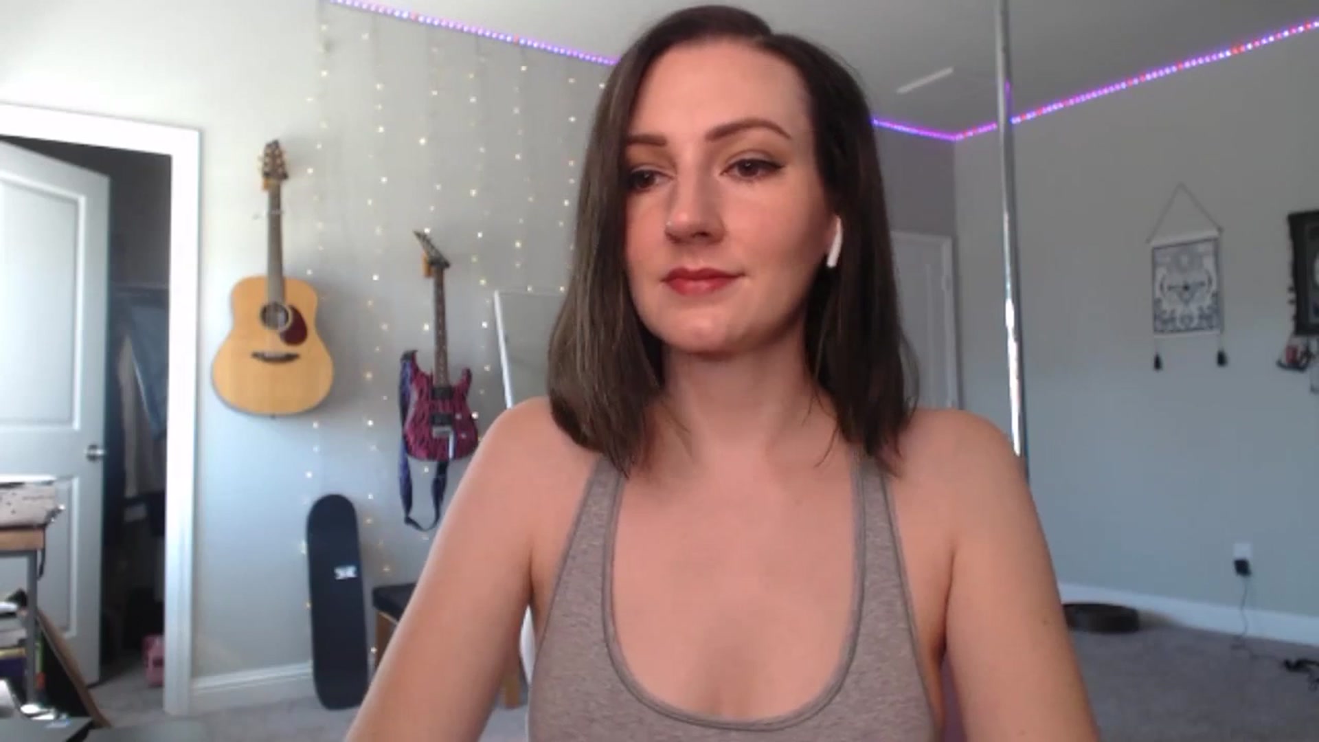 Gallery image thumbnail from MeredithBae's myfreecams stream on, 10/16/2023, 20:25 image 14 of 20