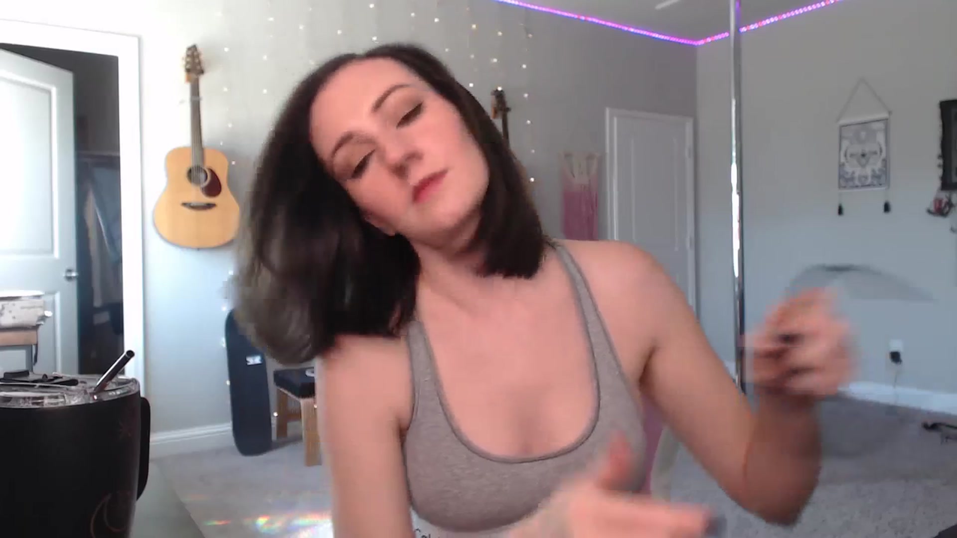 Gallery image thumbnail from MeredithBae's myfreecams stream on, 10/16/2023, 20:25 image 17 of 20