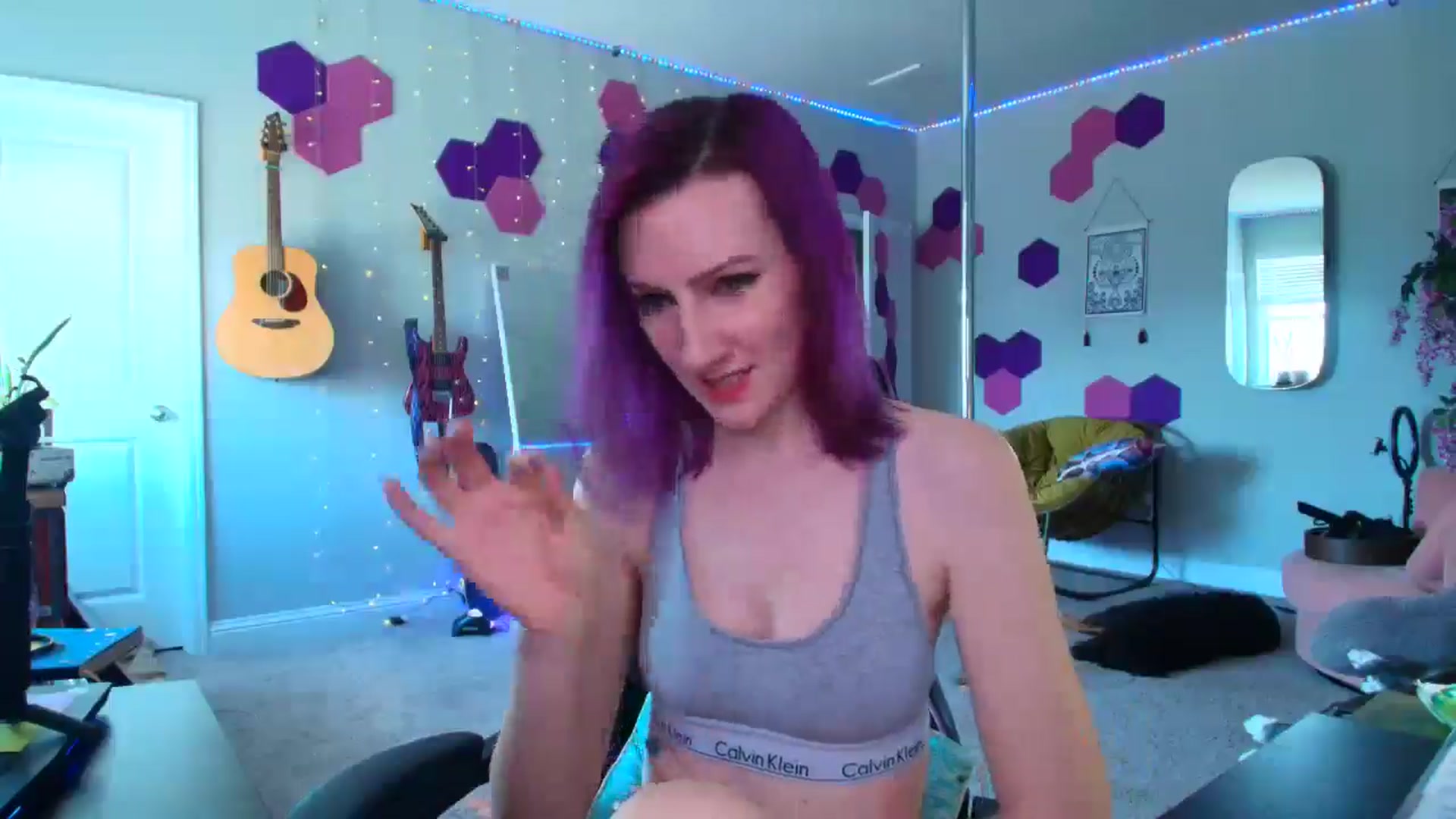 Gallery image thumbnail from MeredithBae's myfreecams stream on, 03/12/2025, 21:22 image 12 of 20