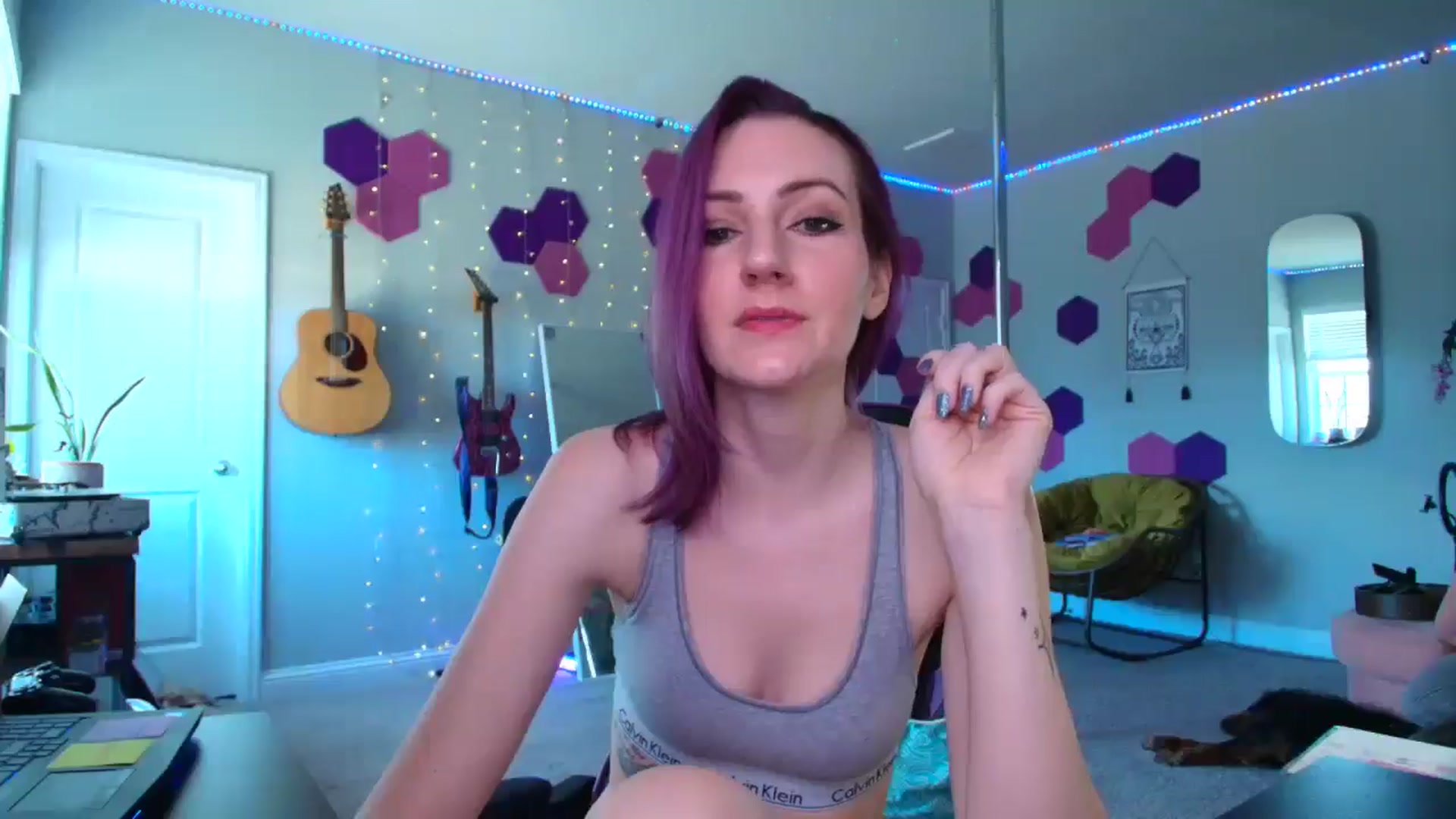 Gallery image thumbnail from MeredithBae's myfreecams stream on, 03/17/2025, 22:01 image 18 of 20