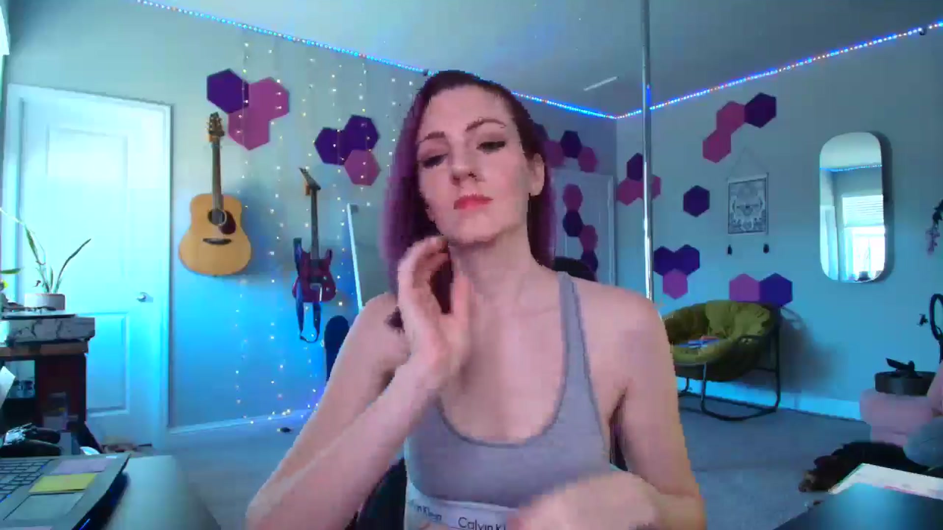 Gallery image thumbnail from MeredithBae's myfreecams stream on, 03/17/2025, 22:01 image 6 of 20