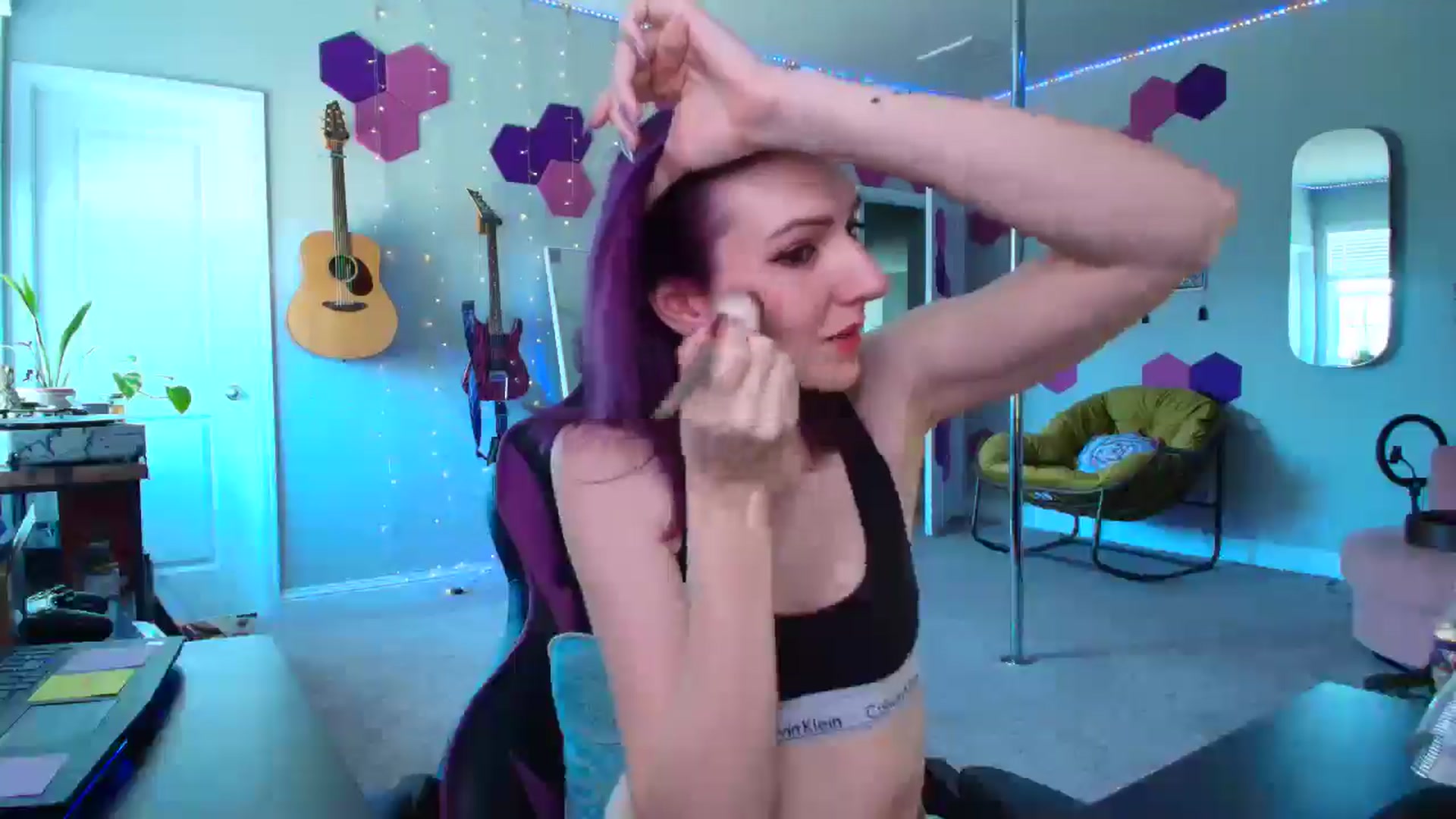 Gallery image thumbnail from MeredithBae's myfreecams stream on, 04/08/2025, 19:21 image 4 of 20
