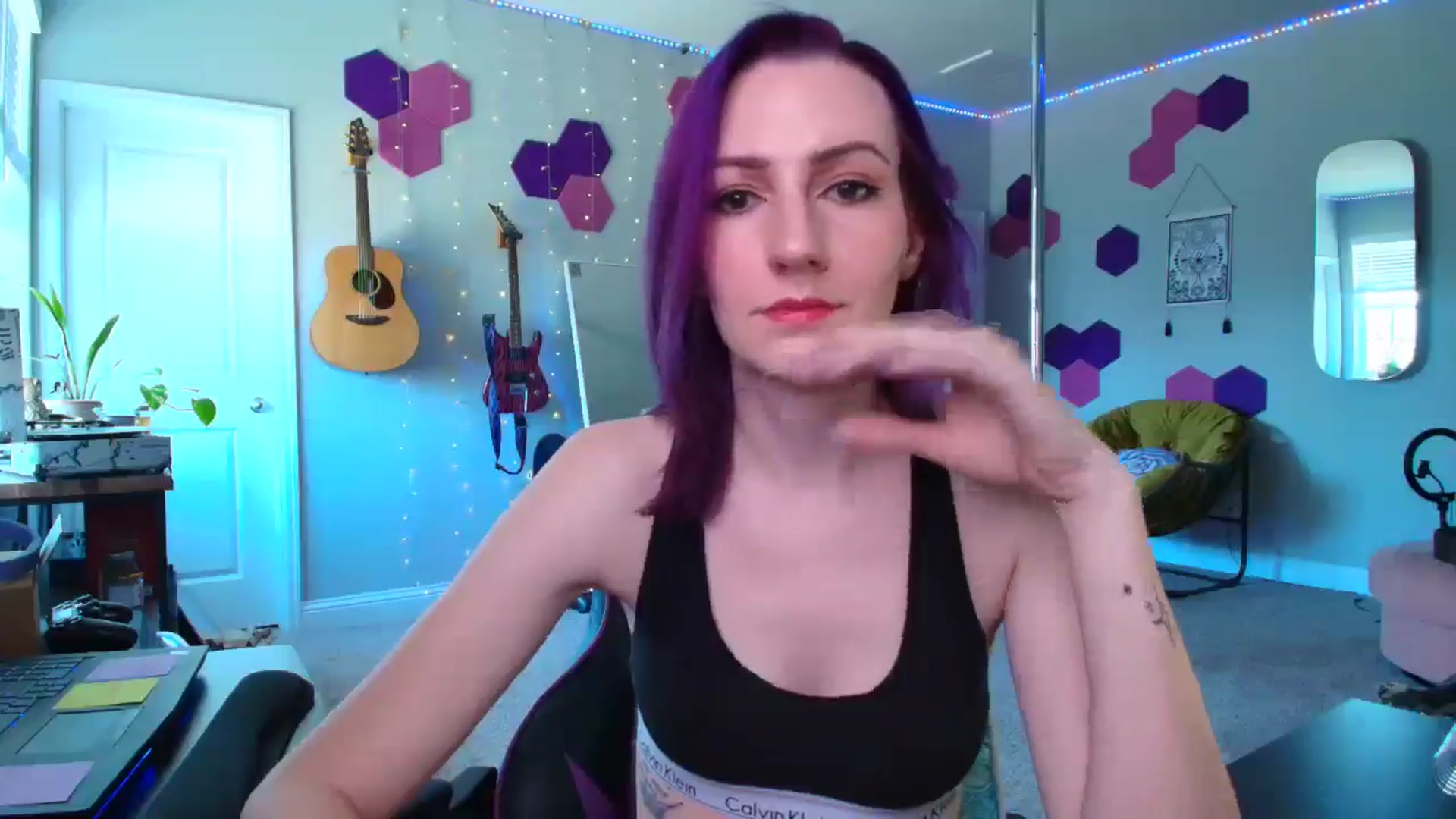 Gallery image thumbnail from MeredithBae's myfreecams stream on, 04/08/2025, 19:51 image 20 of 20