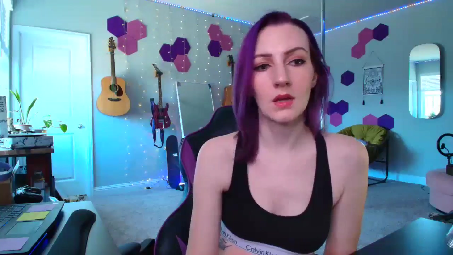Gallery image thumbnail from MeredithBae's myfreecams stream on, 04/08/2025, 19:51 image 19 of 20