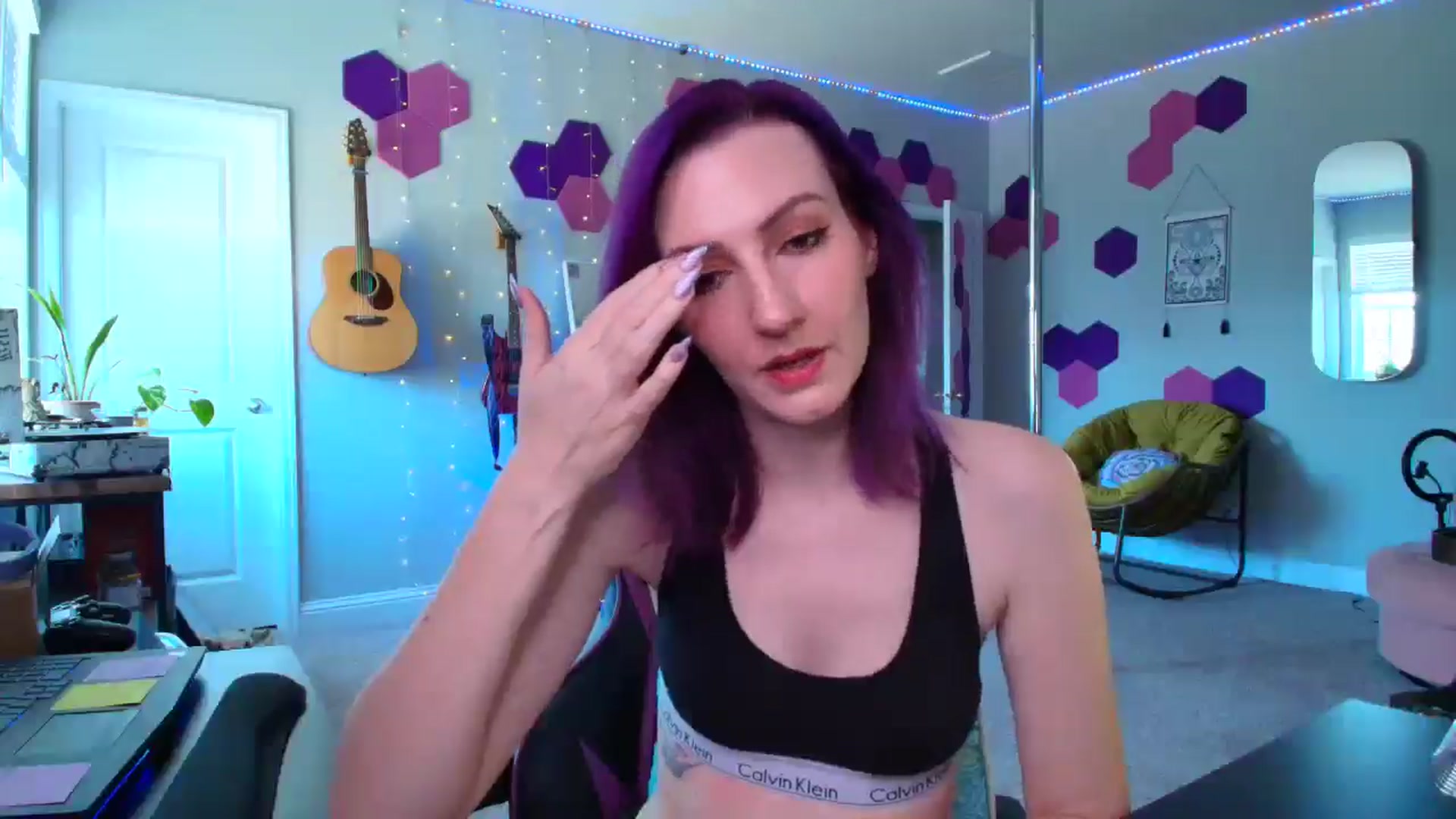 Gallery image thumbnail from MeredithBae's myfreecams stream on, 04/08/2025, 19:51 image 11 of 20
