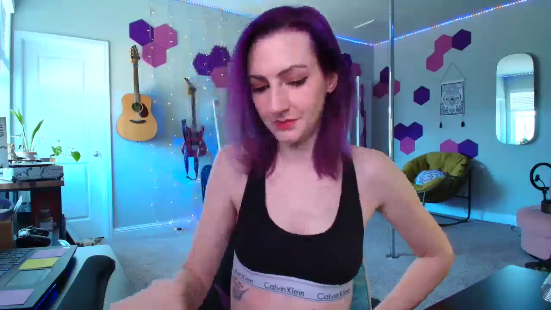 Gallery image thumbnail from MeredithBae's myfreecams stream on, 04/08/2025, 19:51 image 6 of 20