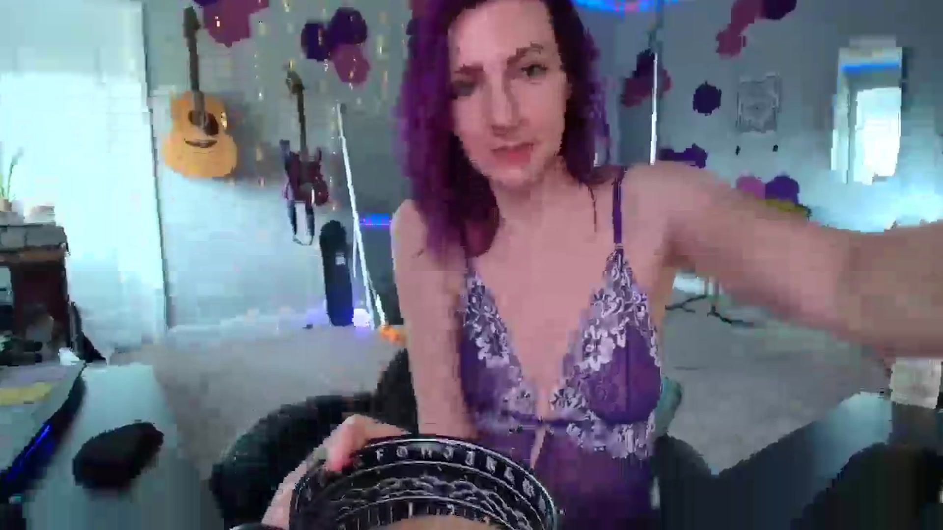 Gallery image thumbnail from MeredithBae's myfreecams stream on, 04/21/2025, 19:57 image 18 of 20