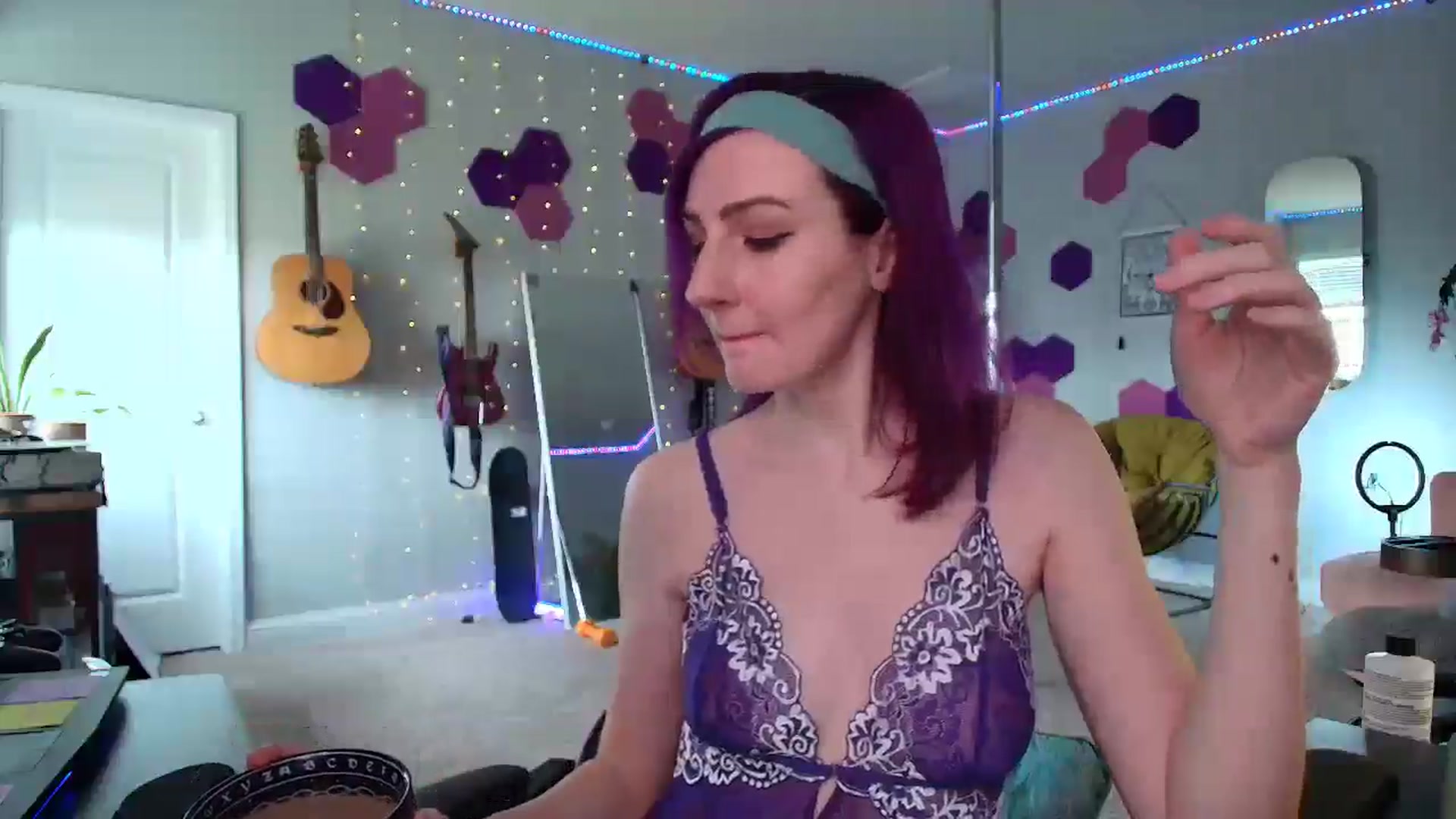Gallery image thumbnail from MeredithBae's myfreecams stream on, 04/21/2025, 19:57 image 3 of 20