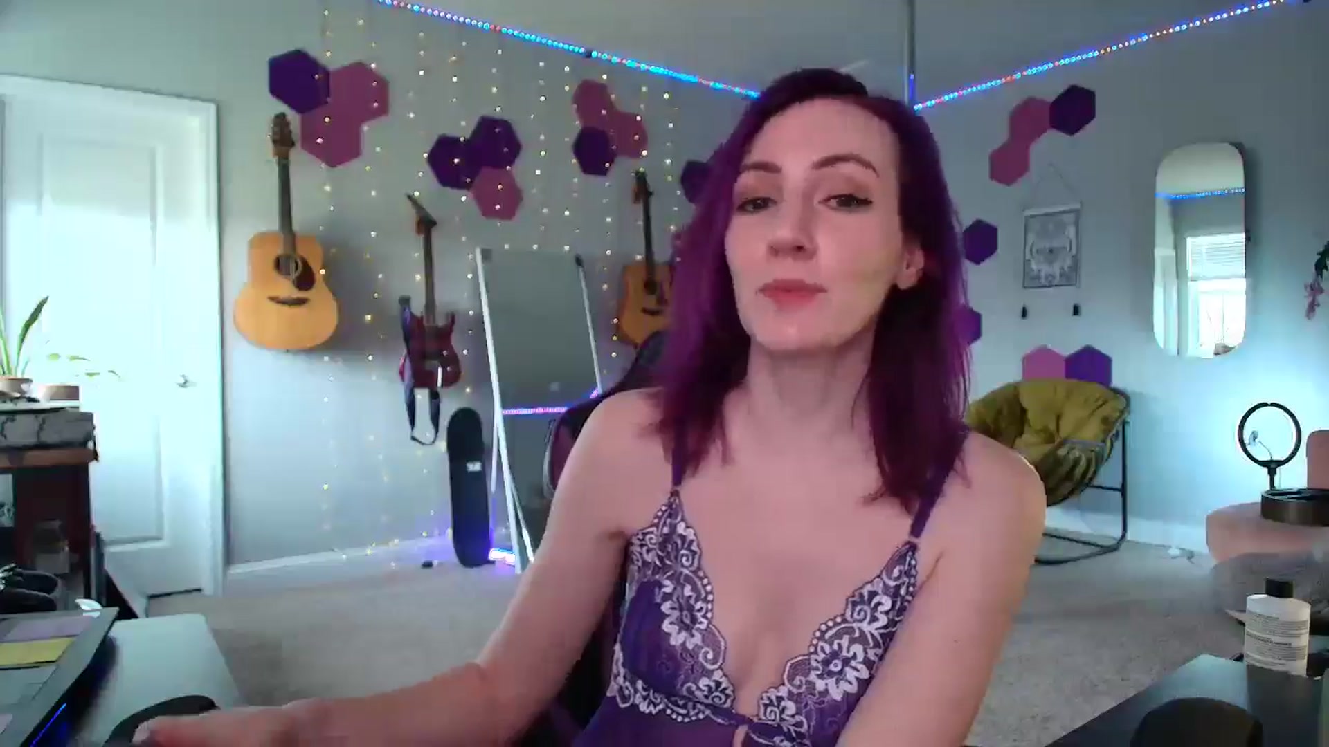 Gallery image thumbnail from MeredithBae's myfreecams stream on, 04/21/2025, 19:57 image 12 of 20