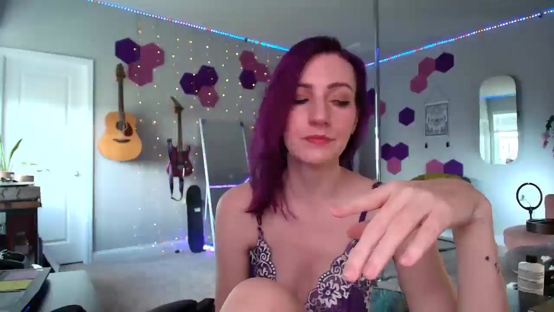 Gallery image thumbnail from MeredithBae's myfreecams stream on, 04/21/2025, 20:52 image 11 of 20