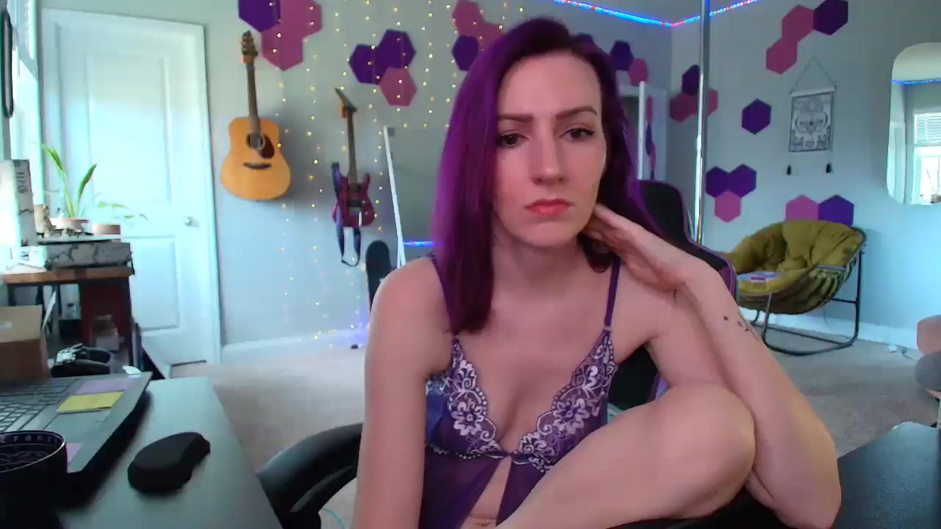 Gallery image thumbnail from MeredithBae's myfreecams stream on, 04/21/2025, 20:52 image 20 of 20