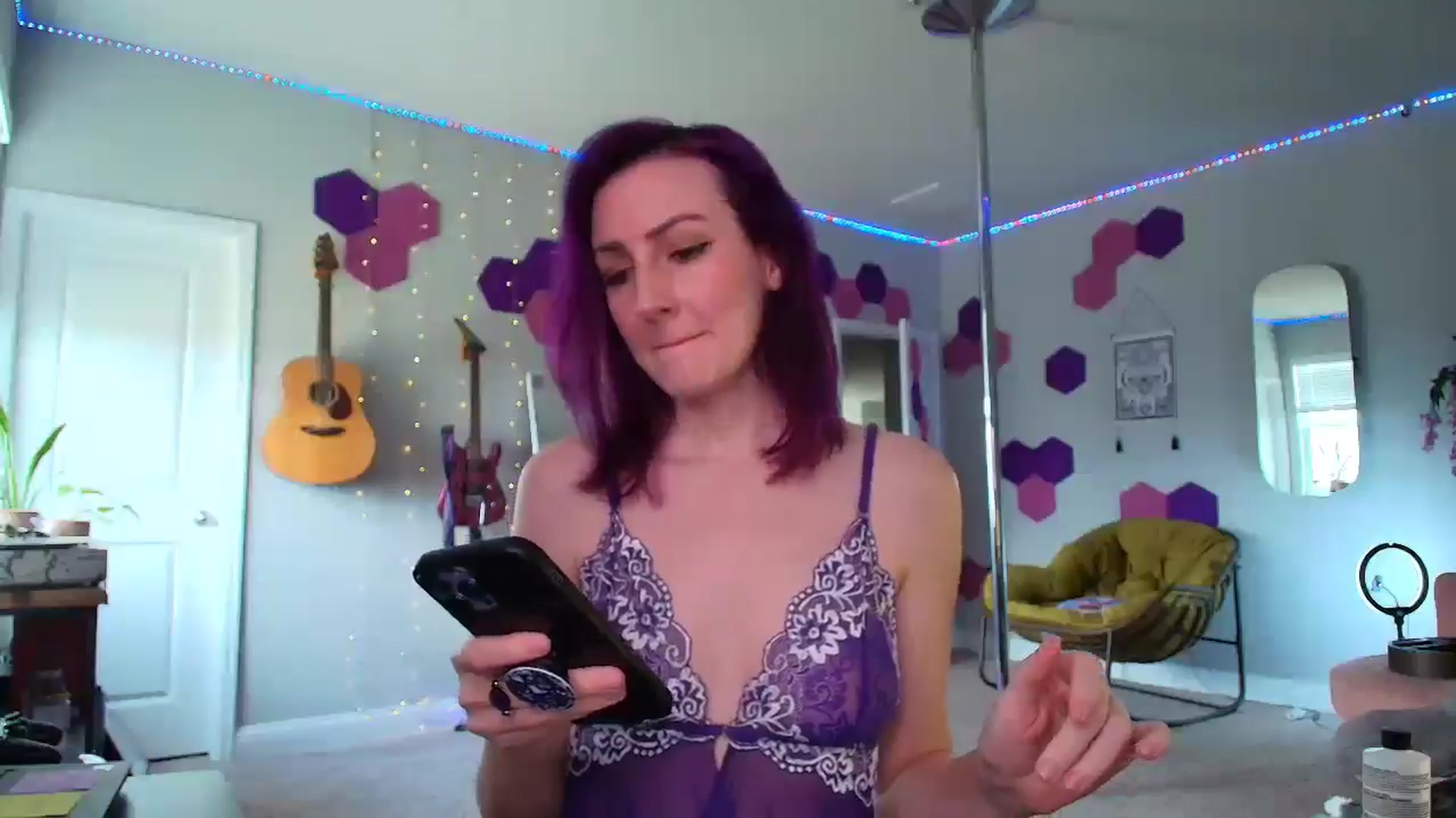Gallery image thumbnail from MeredithBae's myfreecams stream on, 04/21/2025, 20:52 image 13 of 20