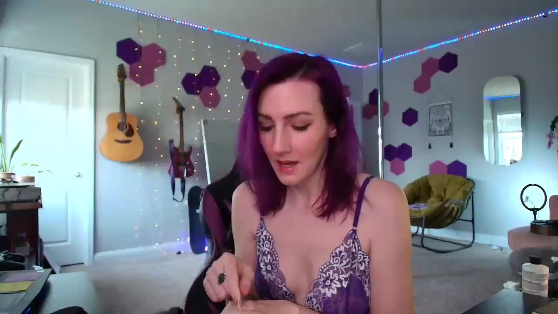 Gallery image thumbnail from MeredithBae's myfreecams stream on, 04/21/2025, 20:52 image 7 of 20