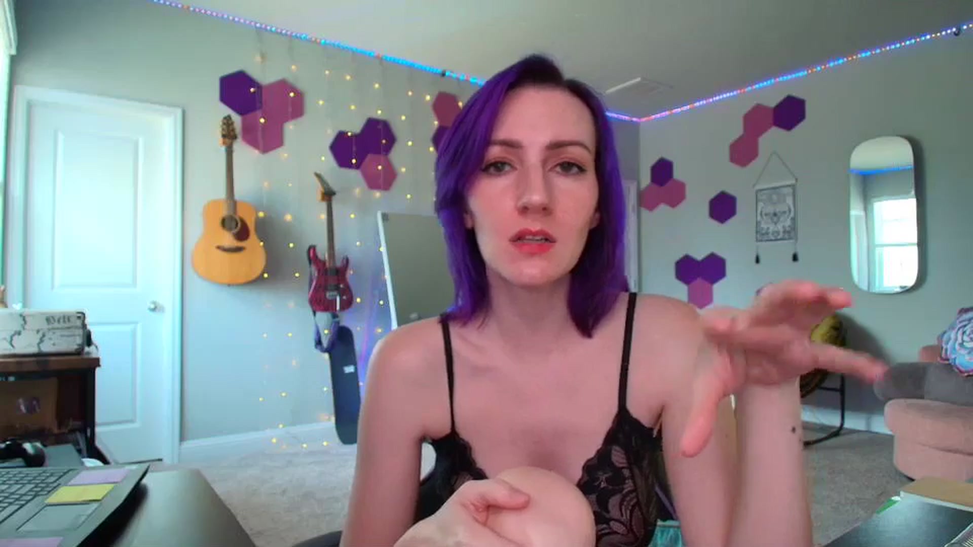 Gallery image thumbnail from MeredithBae's myfreecams stream on, 05/17/2025, 21:21 image 20 of 20