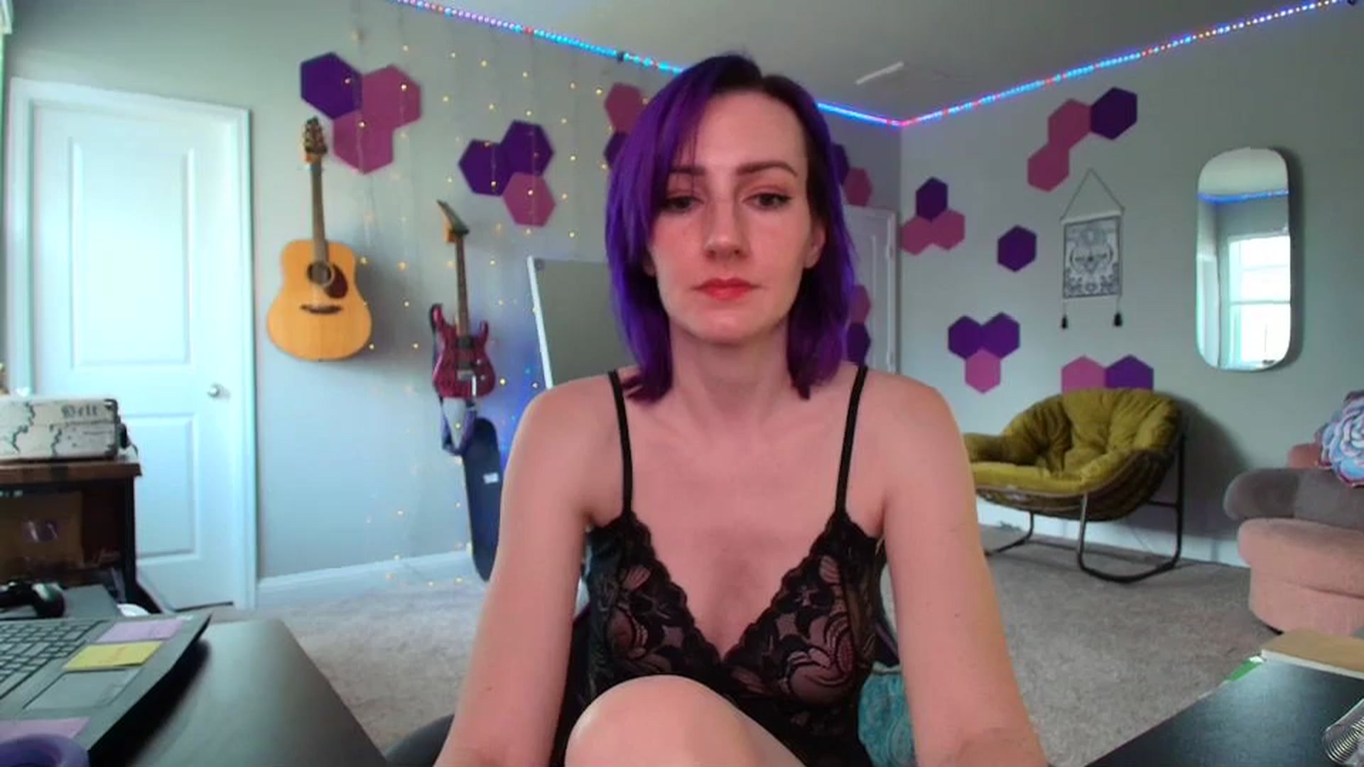 Gallery image thumbnail from MeredithBae's myfreecams stream on, 05/17/2025, 21:21 image 15 of 20