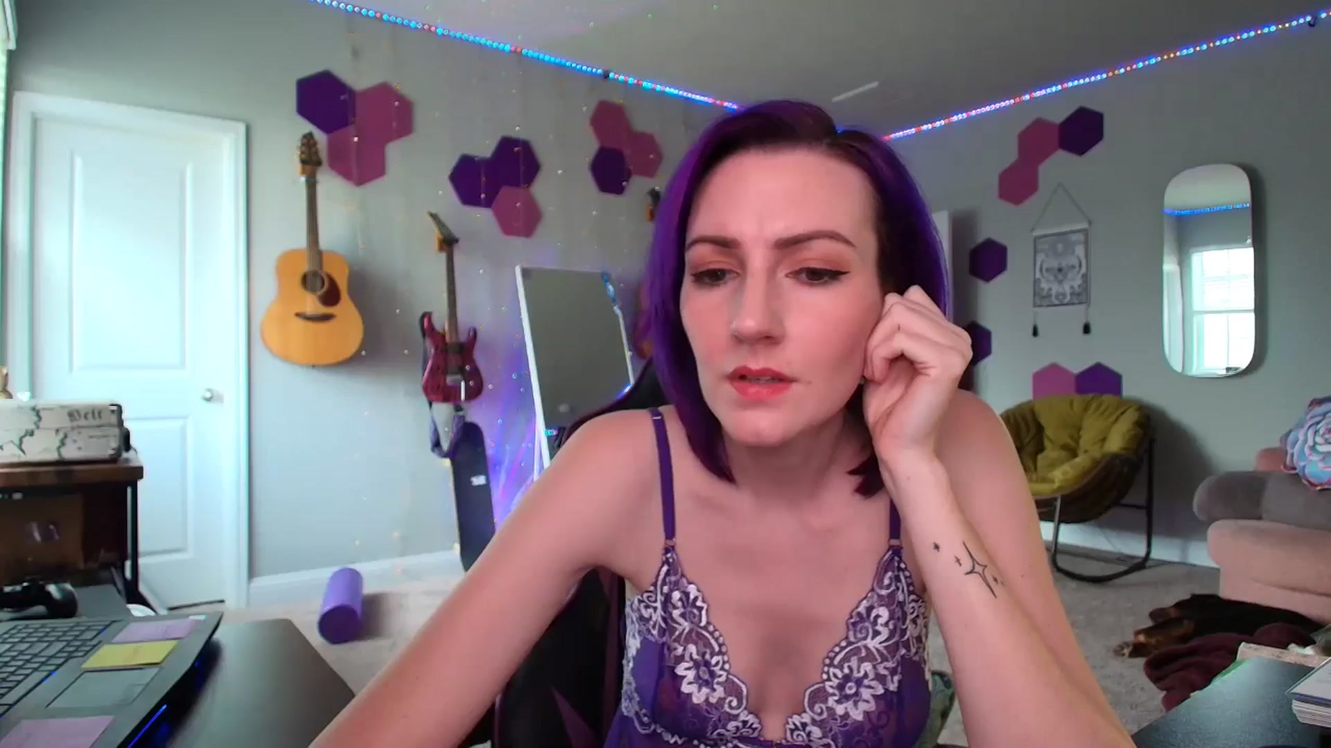 Gallery image thumbnail from MeredithBae's myfreecams stream on, 05/19/2025, 21:57 image 7 of 20