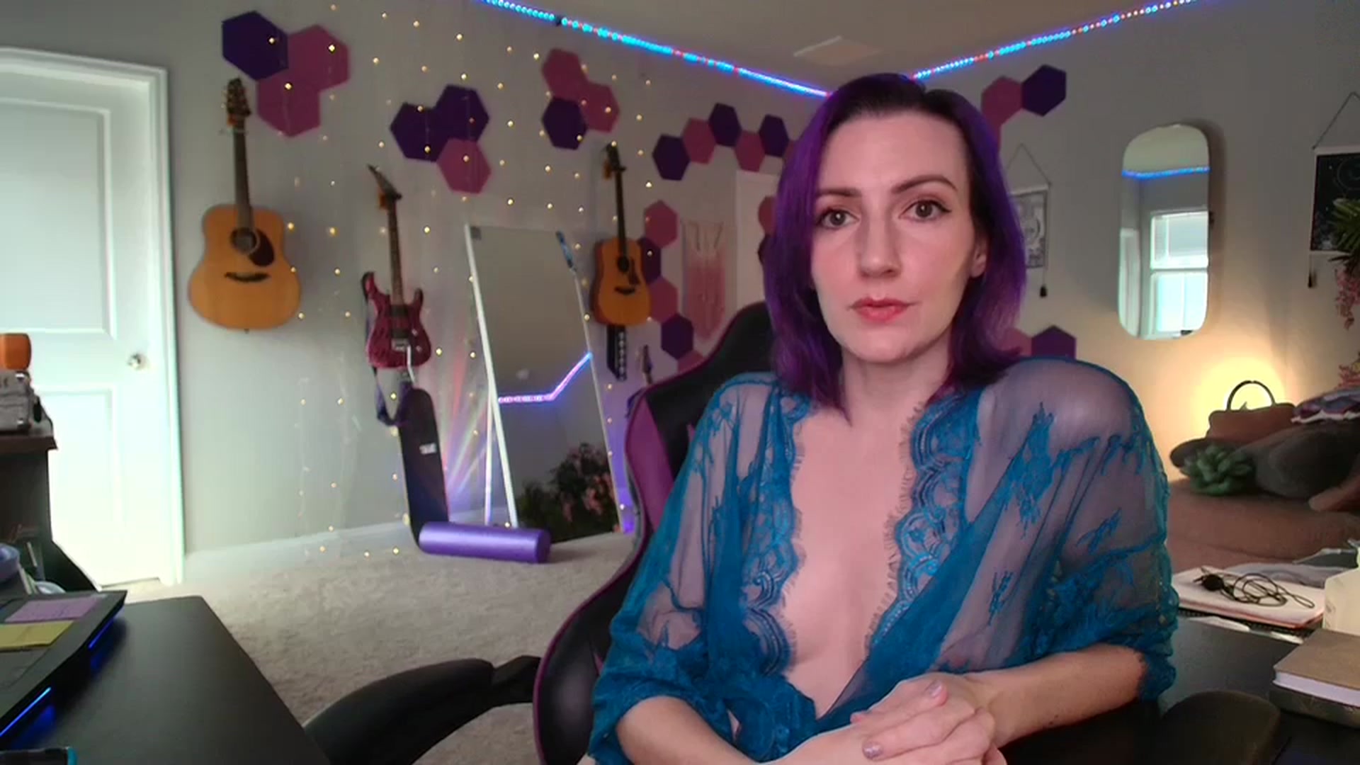 Gallery image thumbnail from MeredithBae's myfreecams stream on, 05/26/2025, 20:32 image 5 of 20