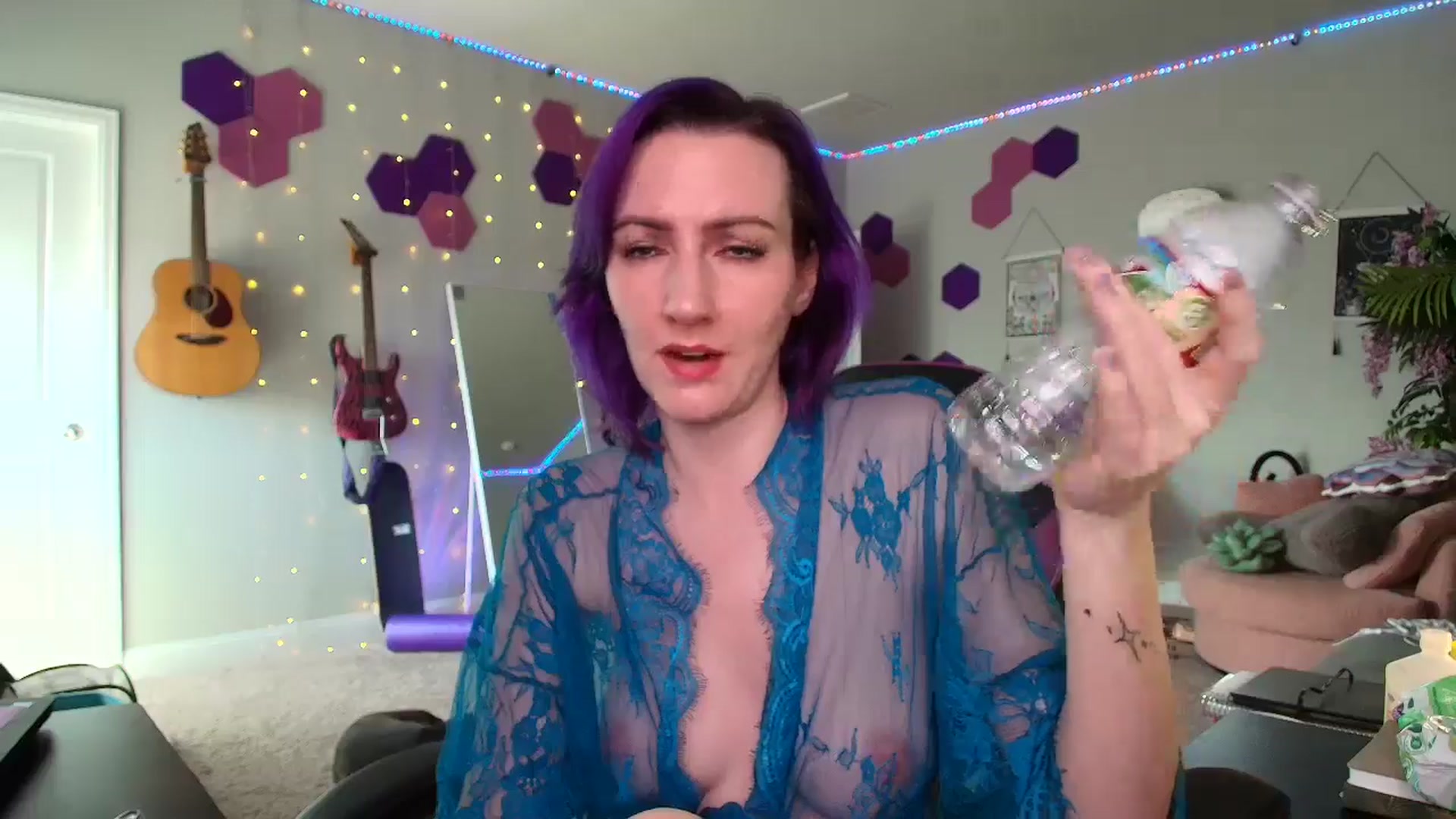 Gallery image thumbnail from MeredithBae's myfreecams stream on, 05/27/2025, 21:29 image 7 of 20