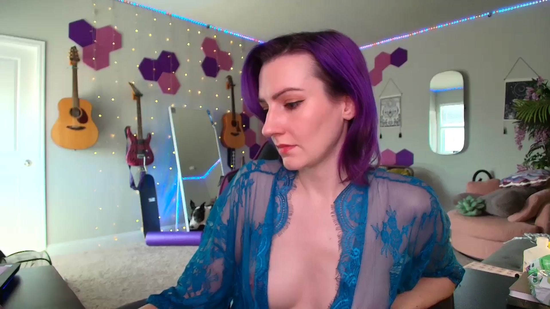 Gallery image thumbnail from MeredithBae's myfreecams stream on, 05/27/2025, 21:29 image 19 of 20