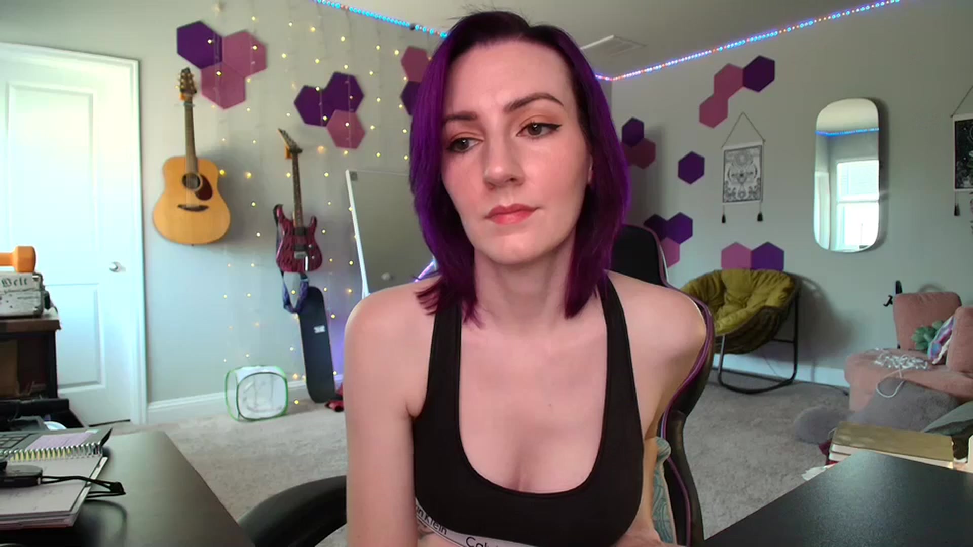 Gallery image thumbnail from MeredithBae's myfreecams stream on, 06/02/2025, 21:19 image 16 of 20