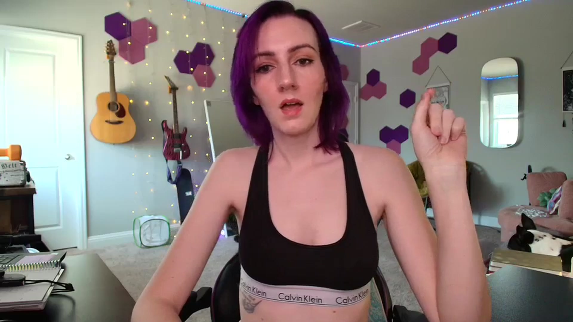 Gallery image thumbnail from MeredithBae's myfreecams stream on, 06/02/2025, 21:19 image 17 of 20